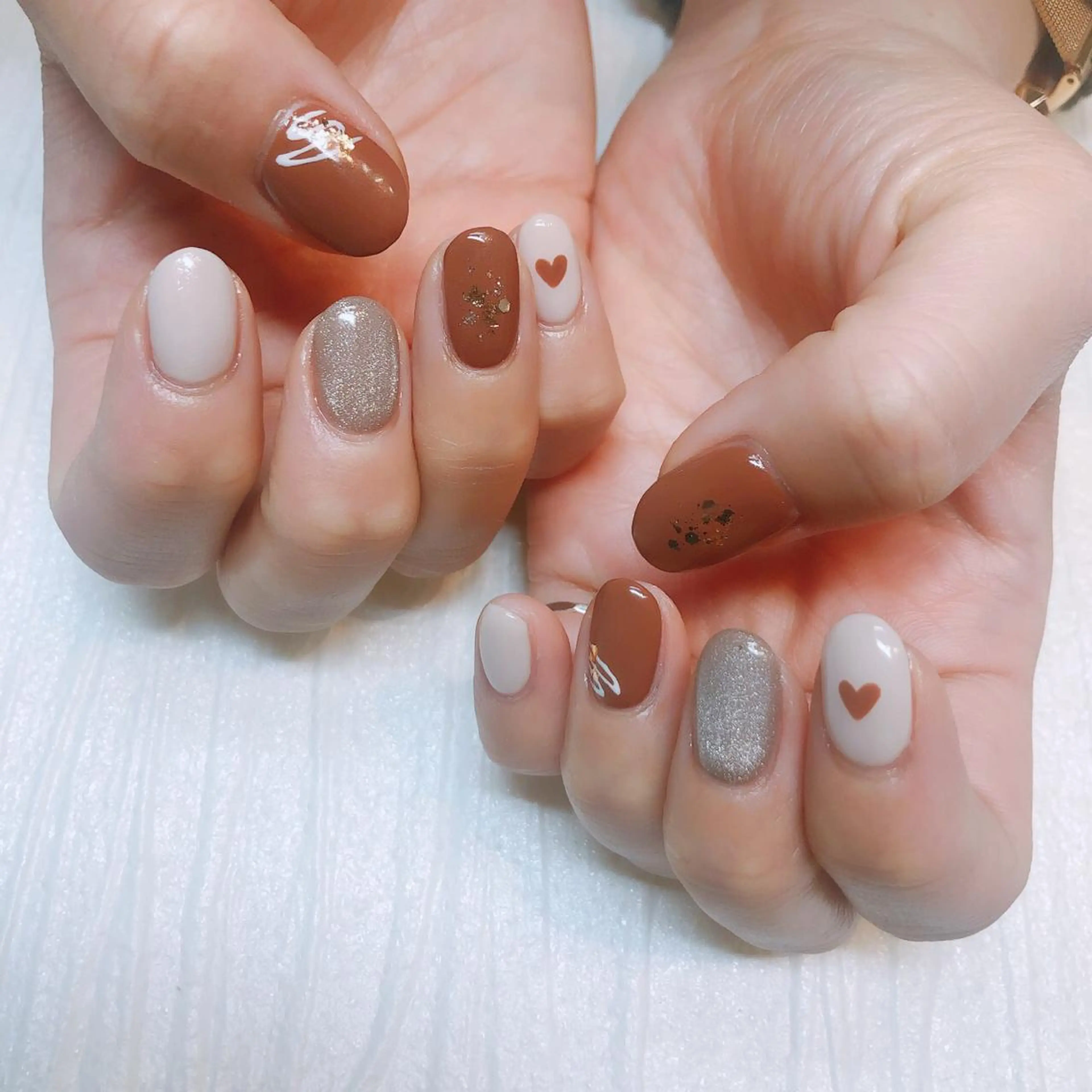 ネイル luxe NailDesignのネイルデザイン