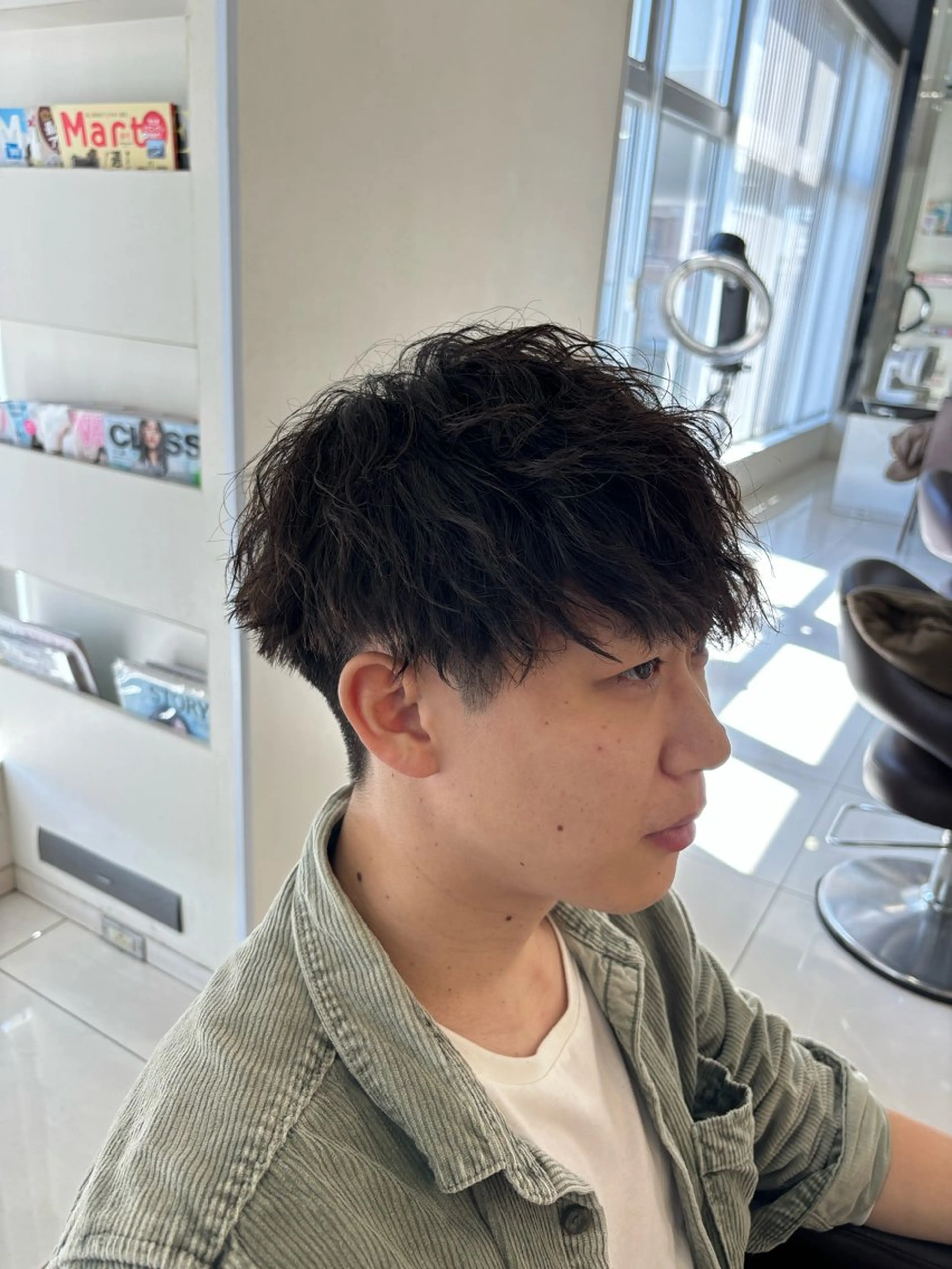 ショート パーマ メンズ メンズパーマ ツイストスパイラルパーマ スパイラルパーマ カット パーマ メンズサロン/戸塚駅 東口3分/冨田大輝のヘアスタイル