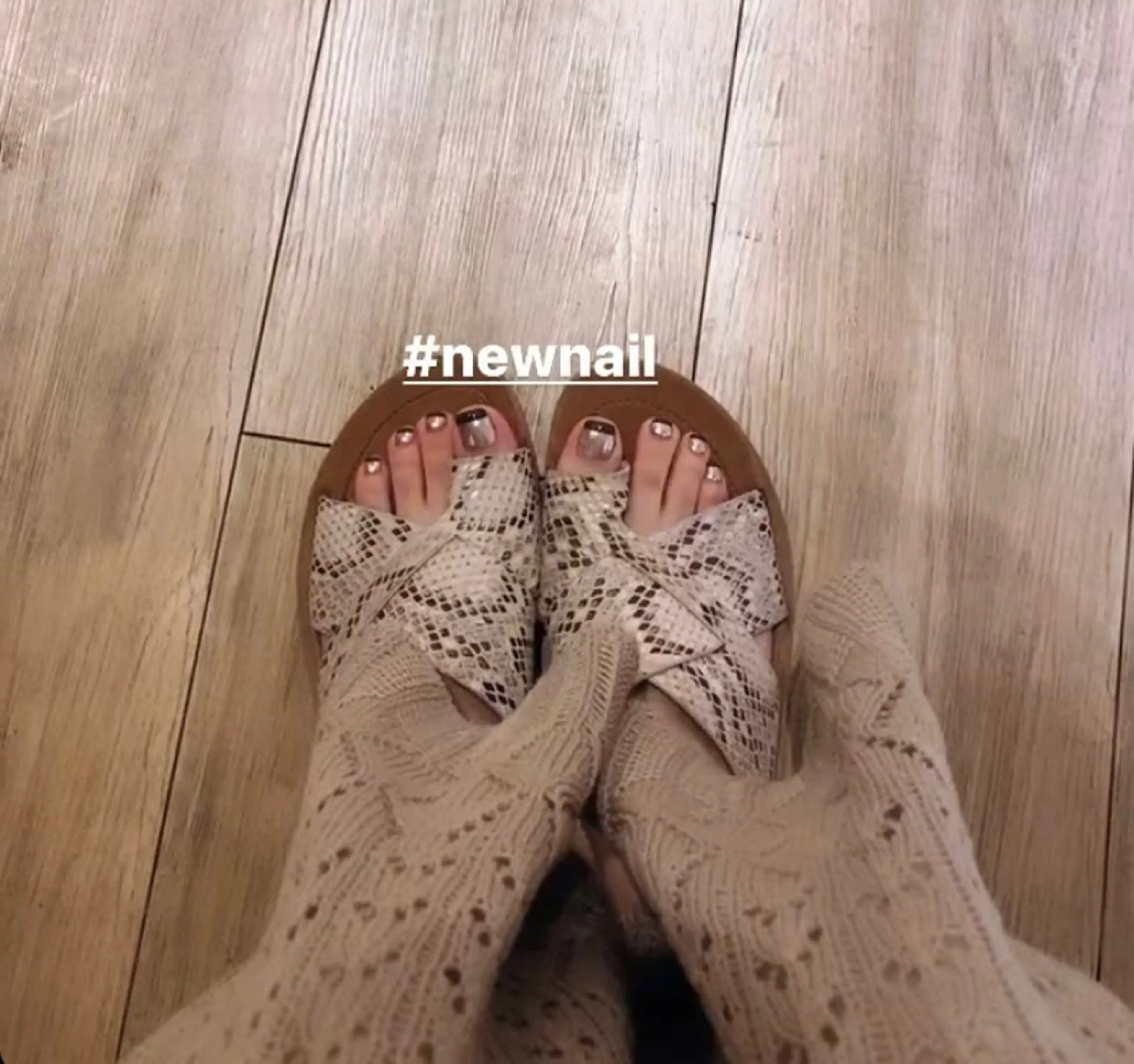 ネイル ニュアンスネイル フットネイル Charme. NOBUKOのネイルデザイン