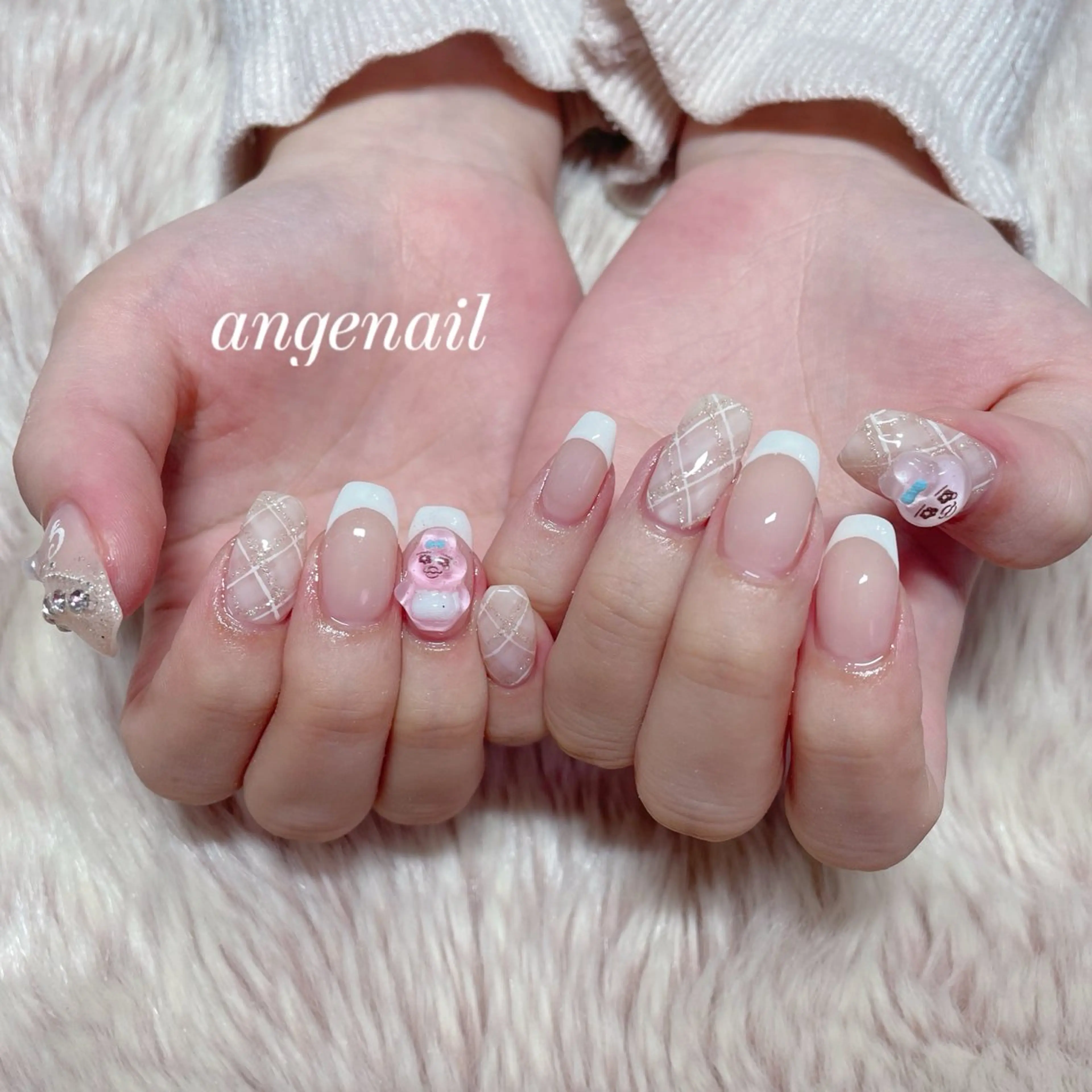 ネイル ハンドネイル オーナーネイリスト MAKIのネイルデザイン