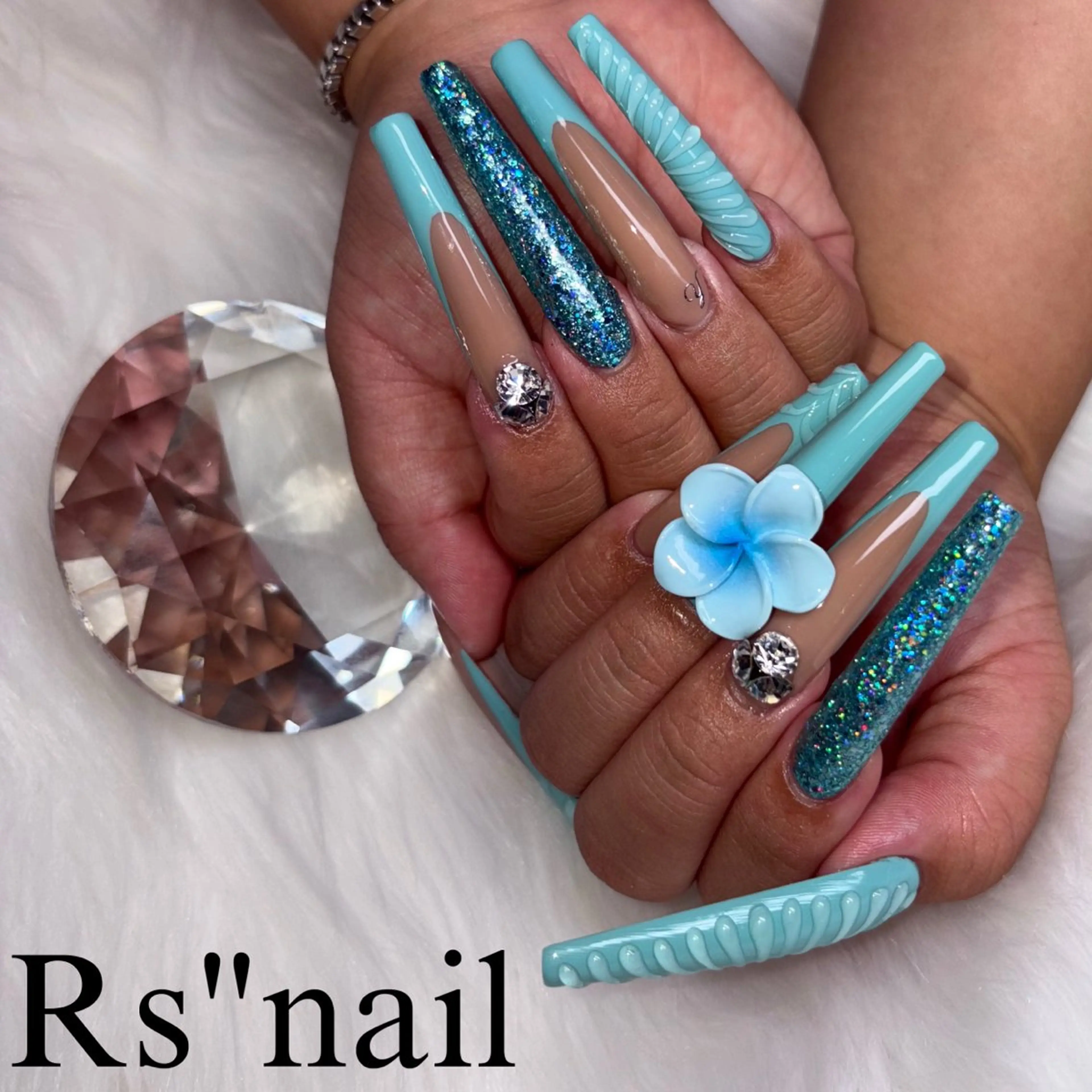 ネイル 加藤 麗華のネイルデザイン