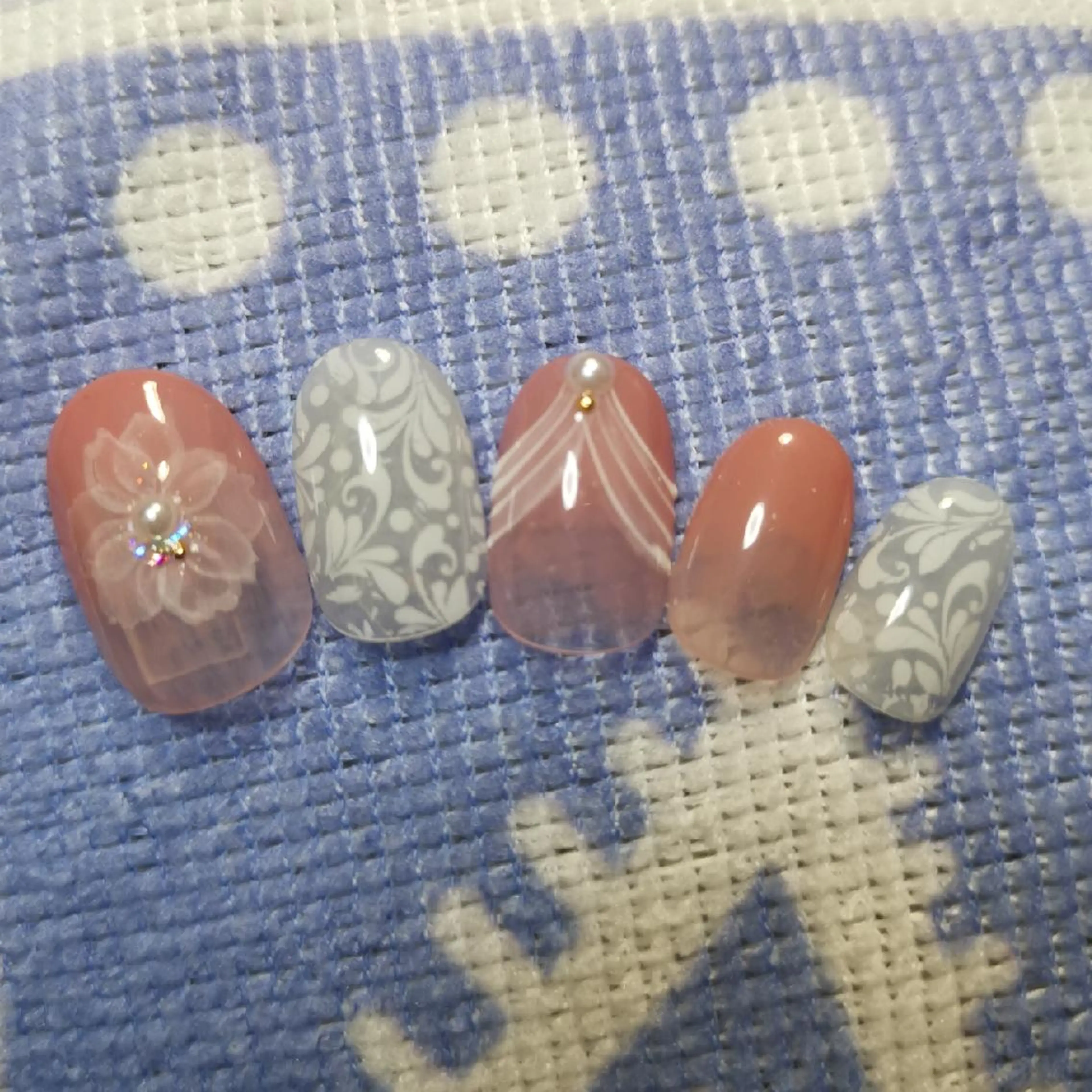 ネイル フラワーネイル ハンドネイル reve あやののネイルデザイン