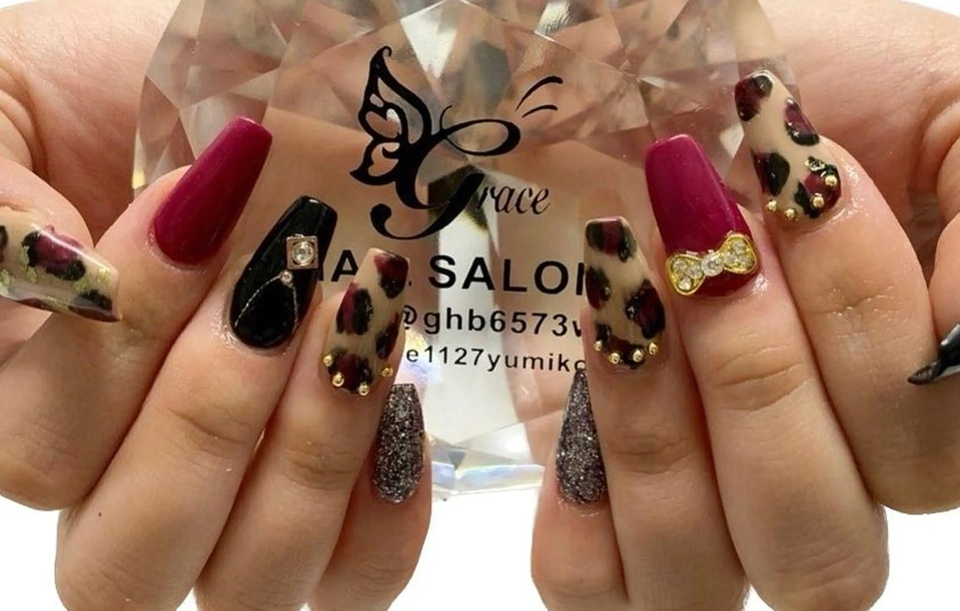 ロング ネイル ジェルネイル 持ち込み grace グレースのネイルデザイン