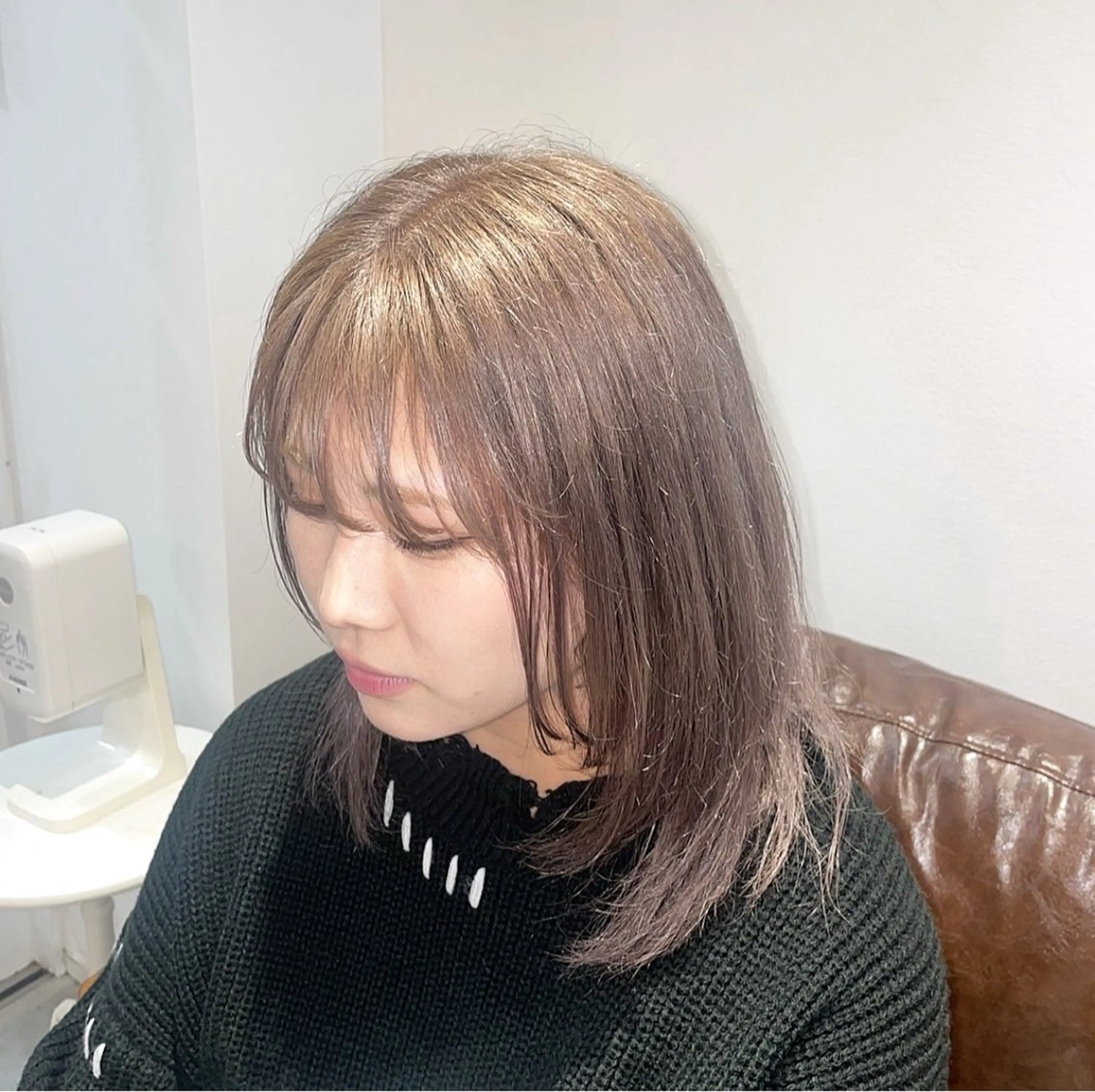 セミロング 顔周りカット レイヤーカット ナインオクロック所属・高屋敷 陸のヘアスタイル