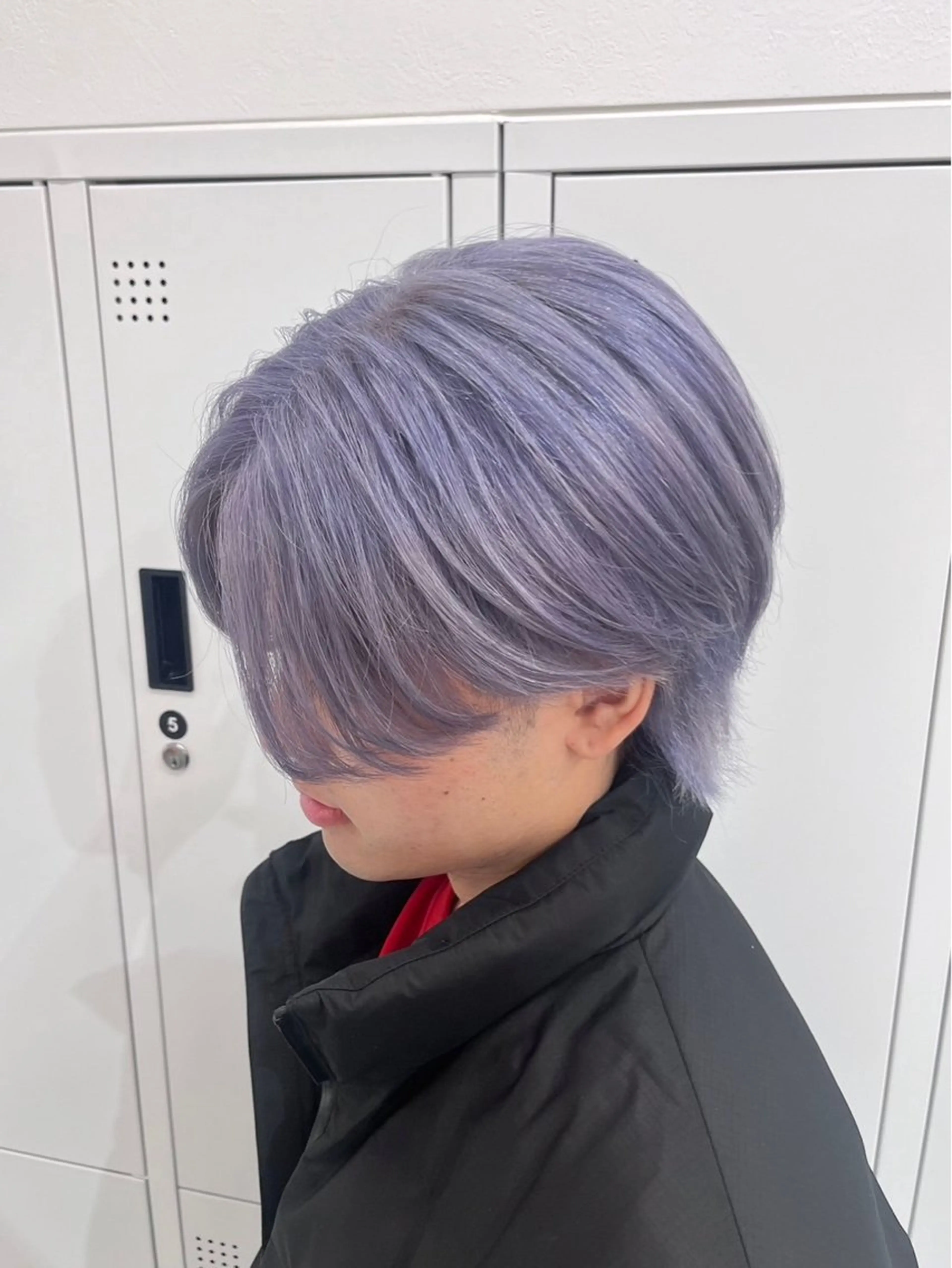 メンズ メンズハイトーン ヘアカラー トリートメント 💎艶々ハイトーン MOE💍🤍のヘアスタイル