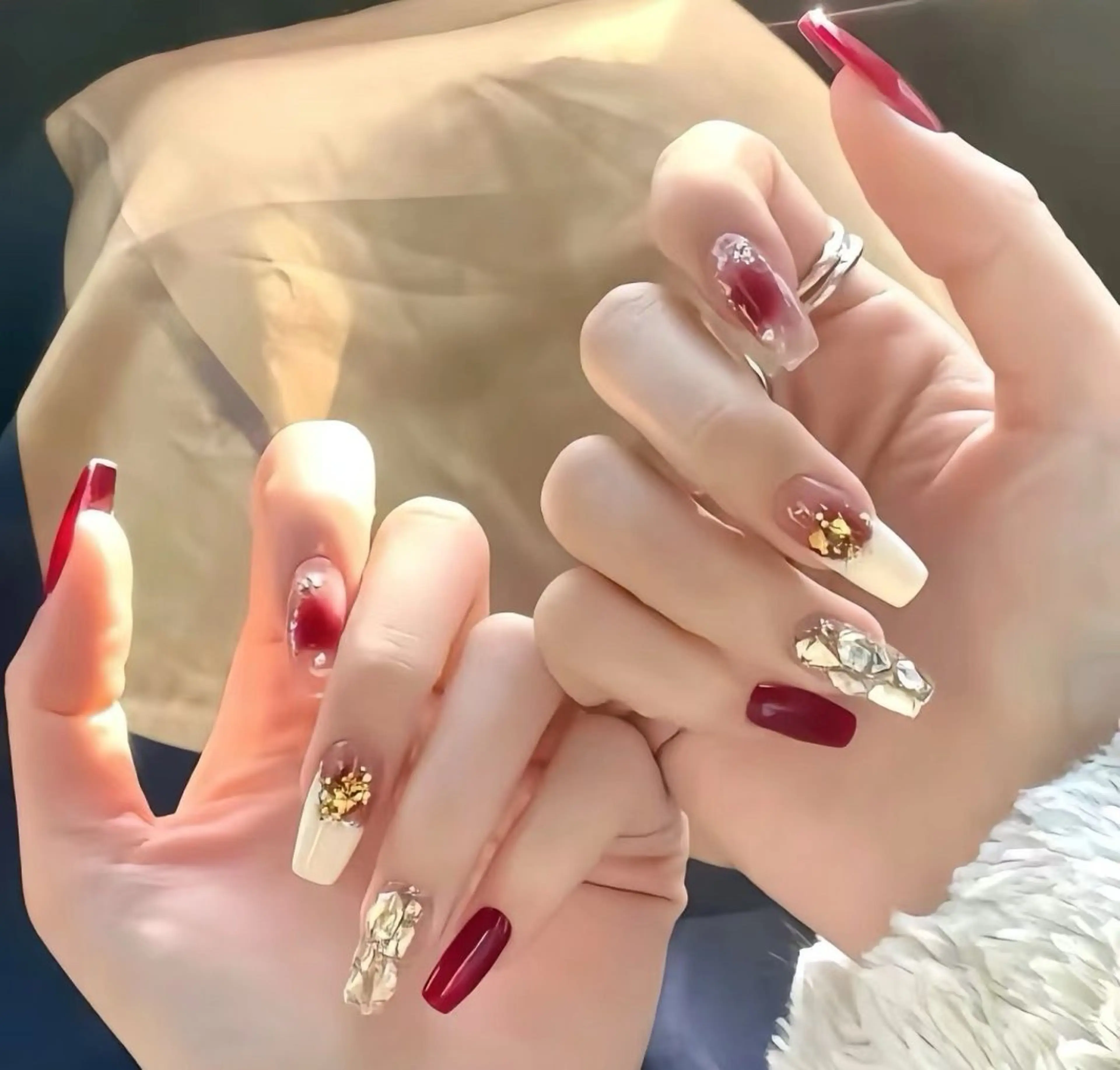 ネイル pink ladyサロン所属・べ にのネイルデザイン