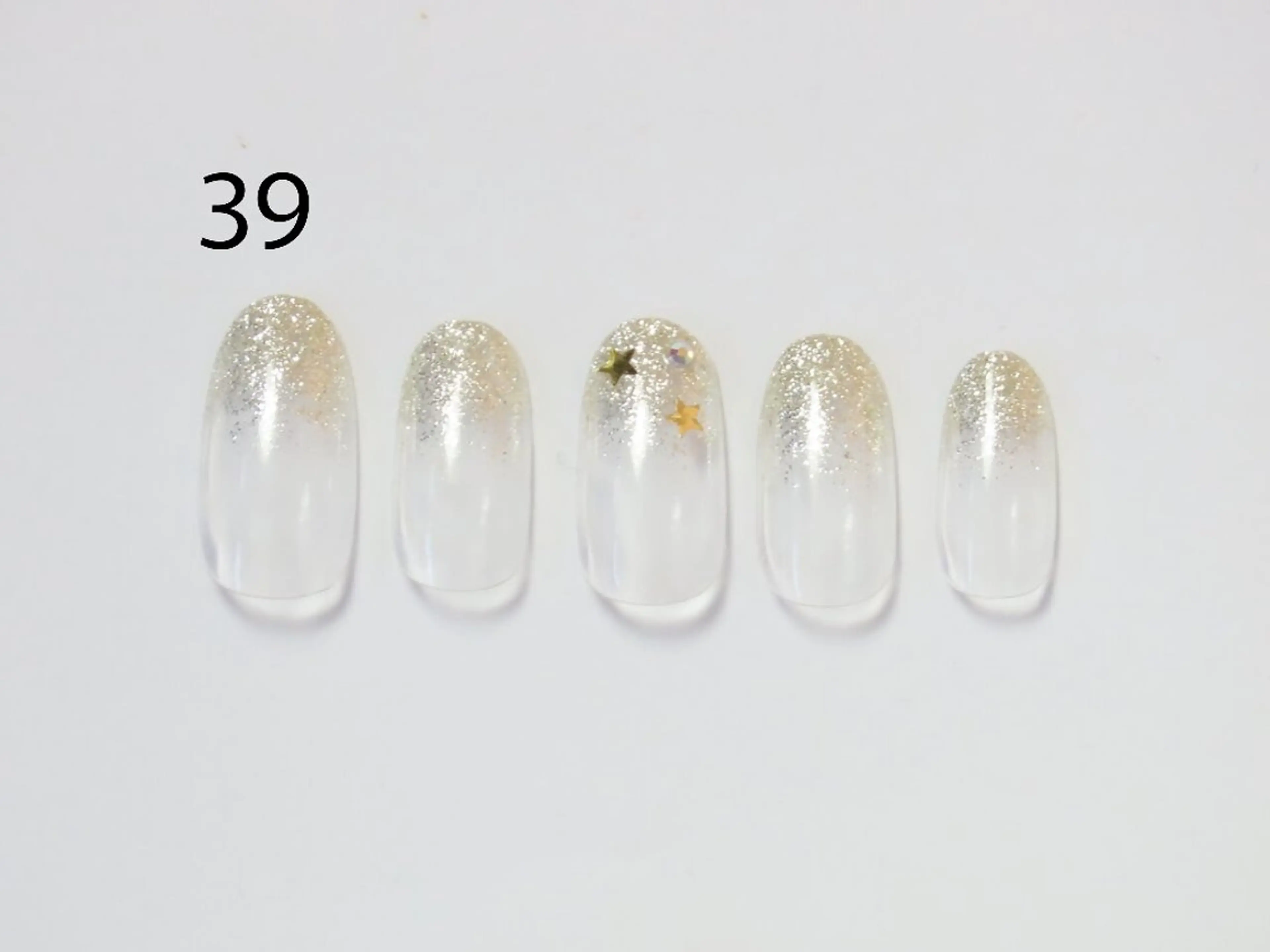 ネイル 韓国美容ジェルネイル専門店Maum新潟店所属・Maum 新潟店のマツエク・マツパデザイン