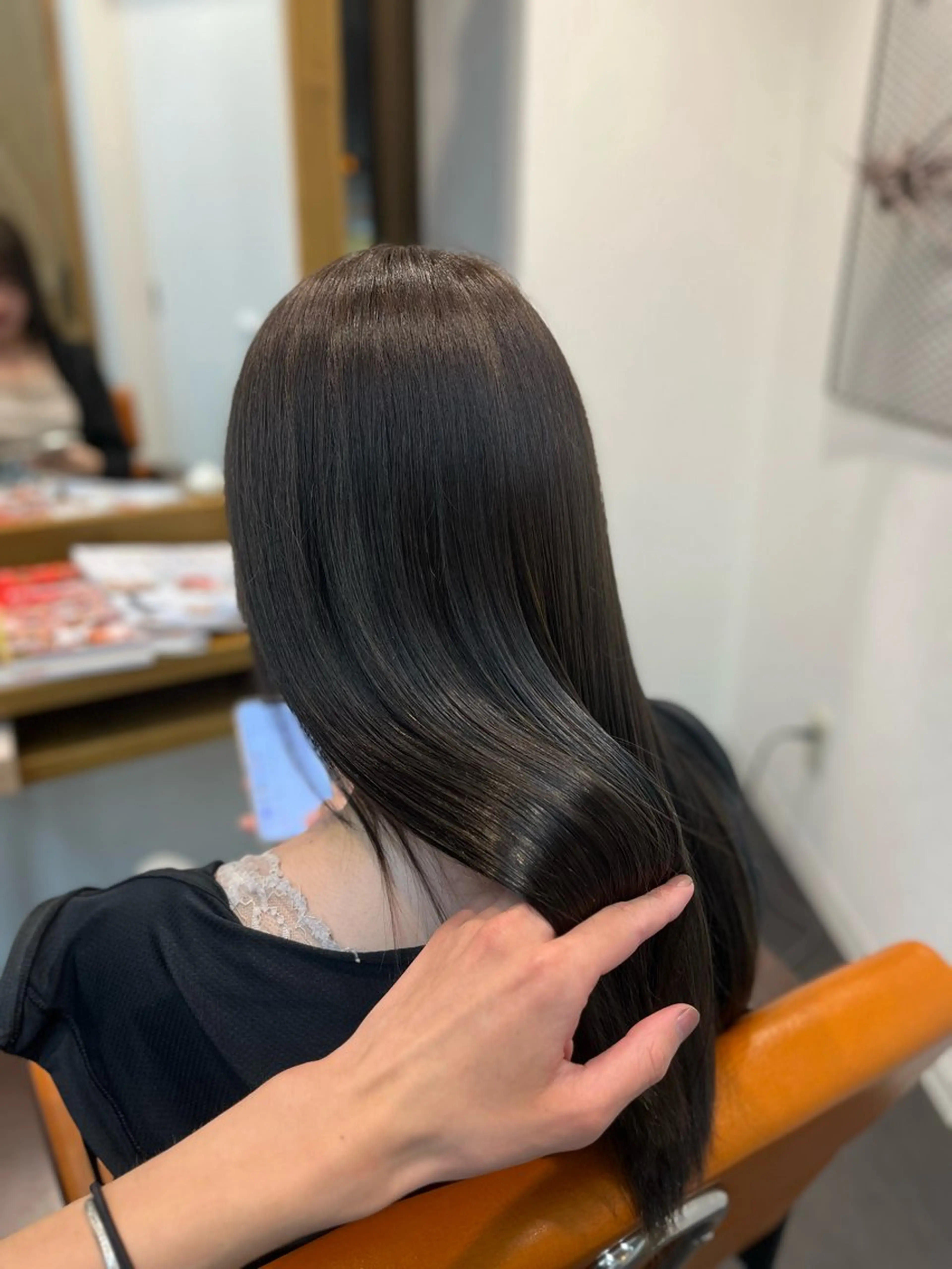 セミロング 縮毛矯正 トリートメント Irvine by PCH所属・Irvine けんたのヘアスタイル