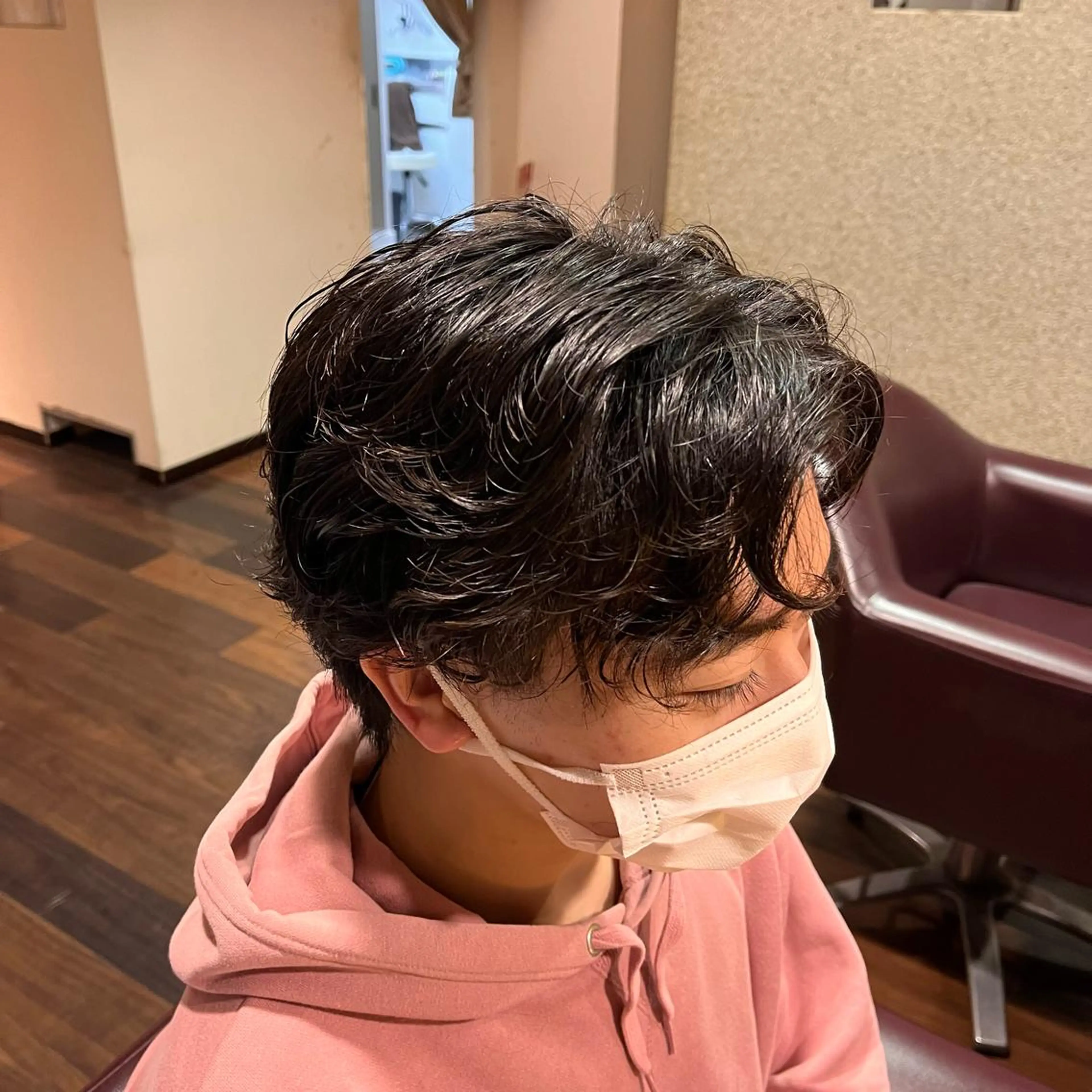 パーマ よしだ しおりのヘアスタイル