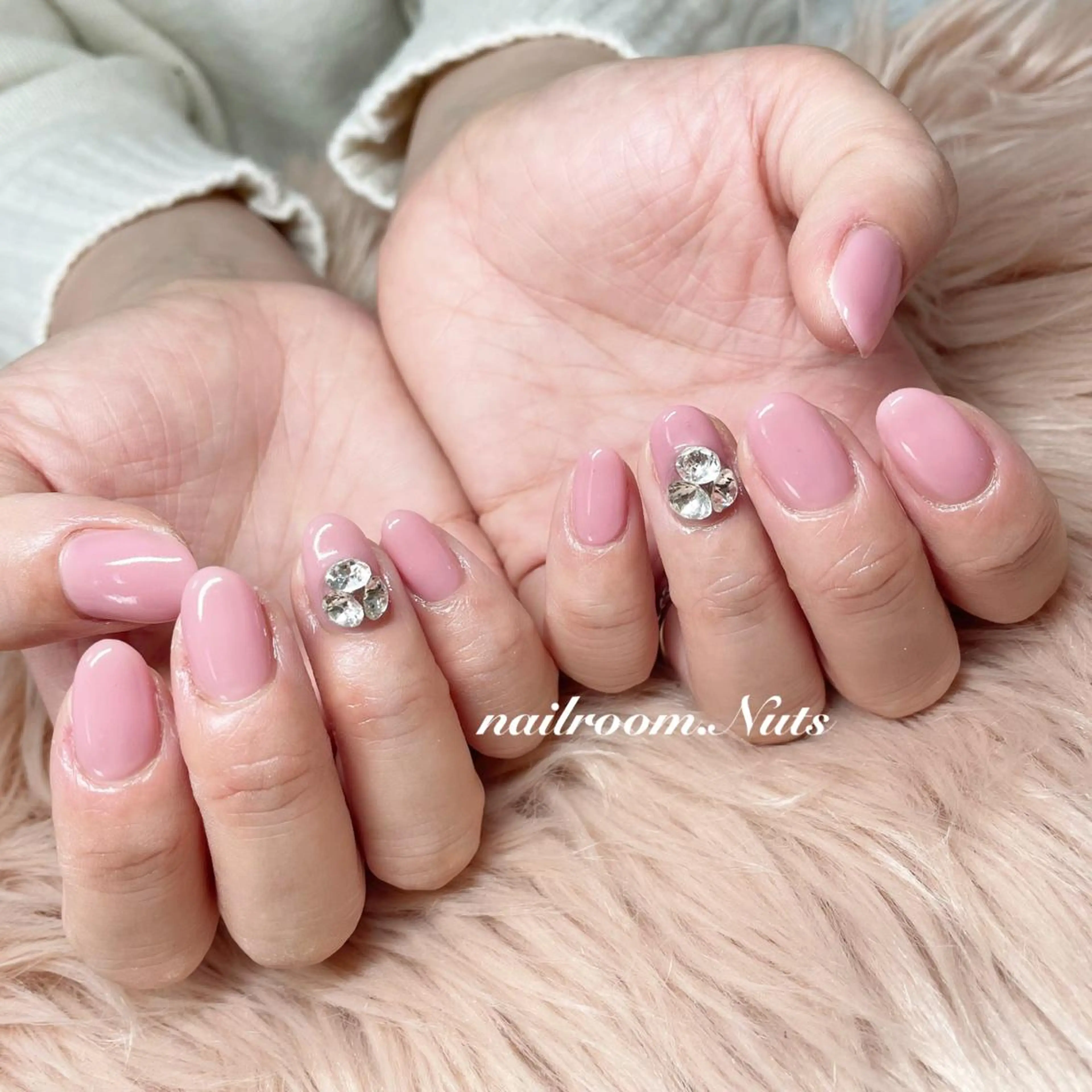 ネイル nailsalon Nutsのネイルデザイン