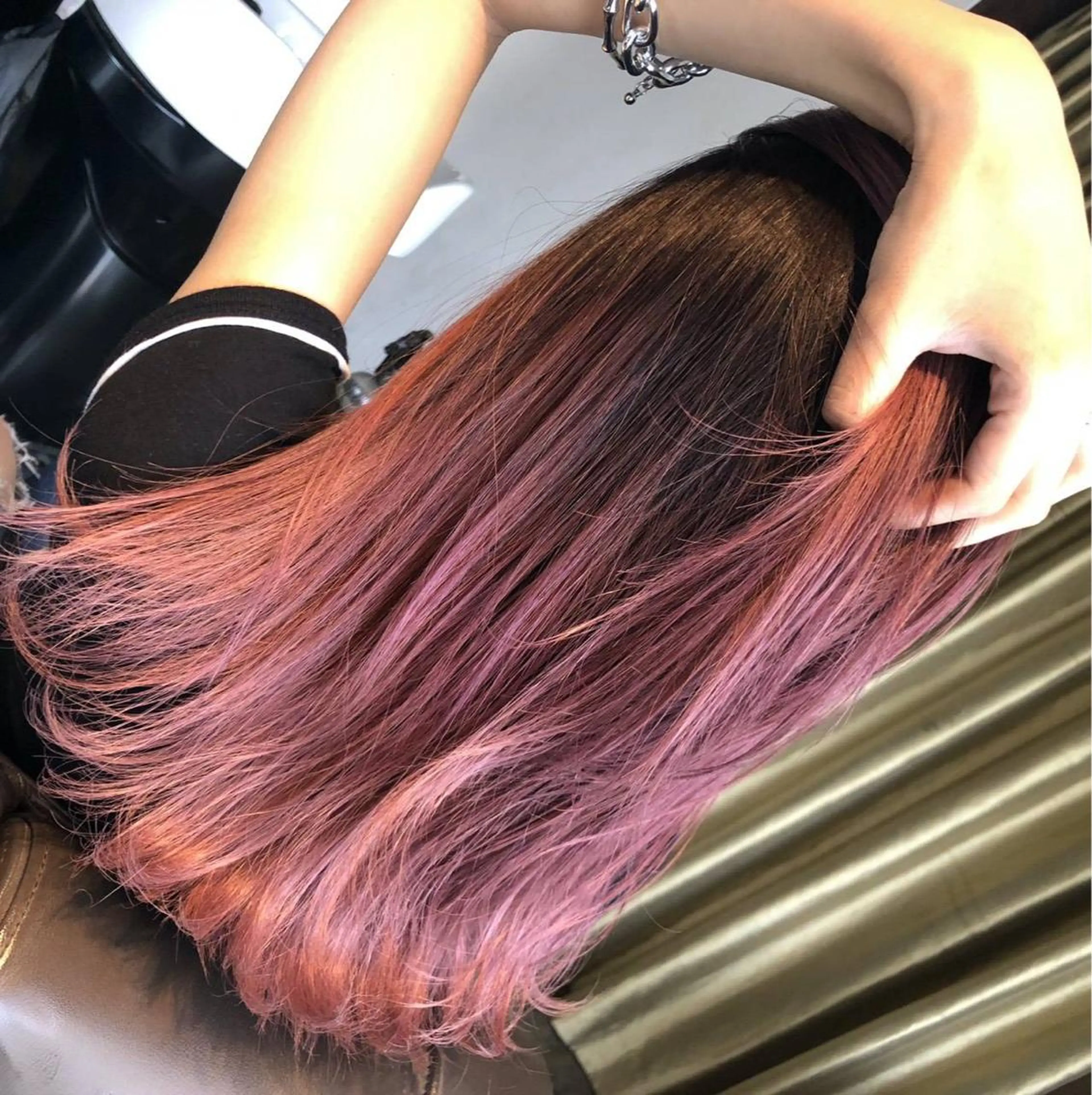 ミディアム レイヤーカット レイヤー×縮毛矯正 深見 拓のヘアスタイル