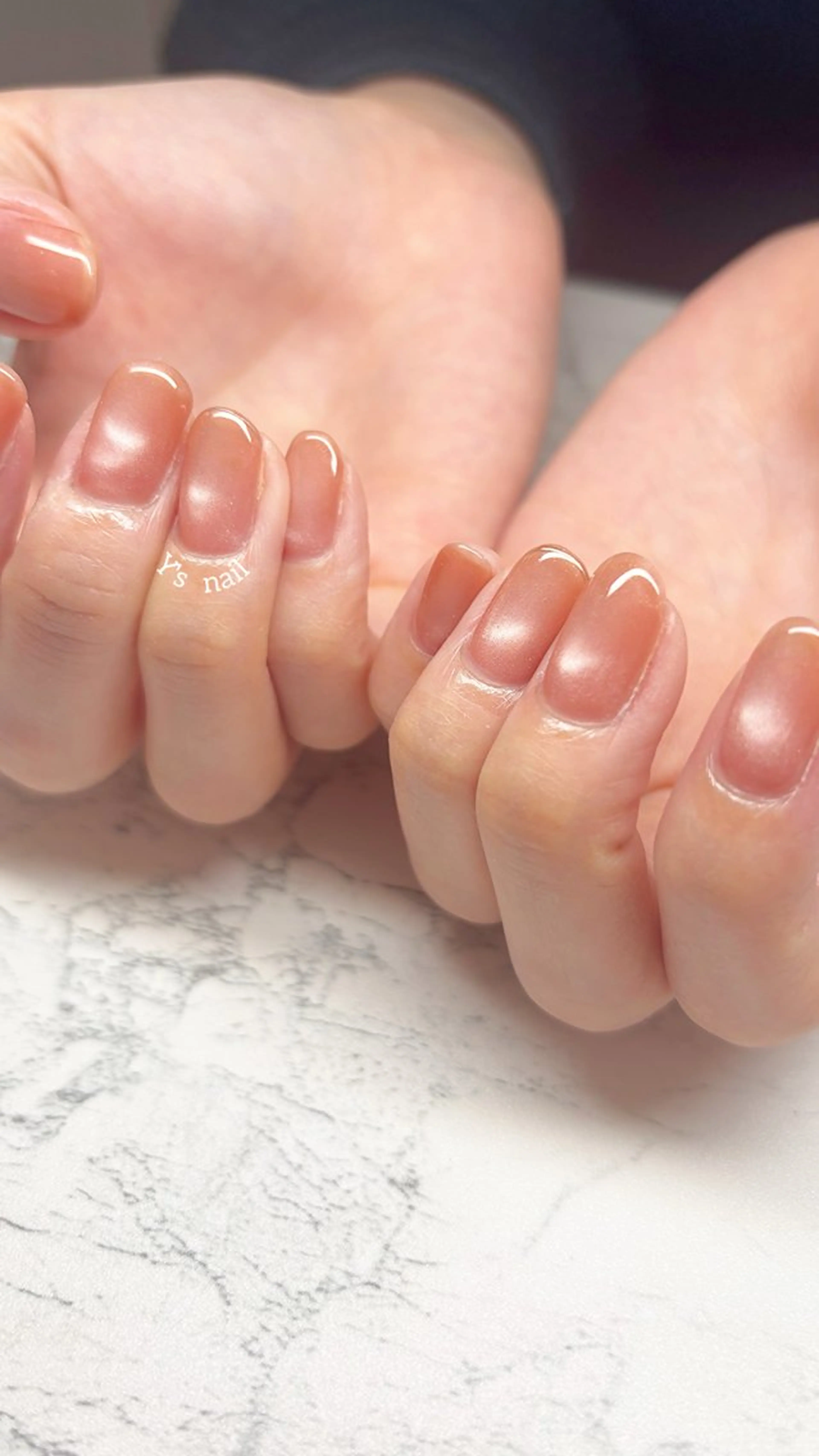 ネイル マグネットネイル シンプルネイル ハンドネイル 手書きが得意🖌️ Y’s  nailのネイルデザイン