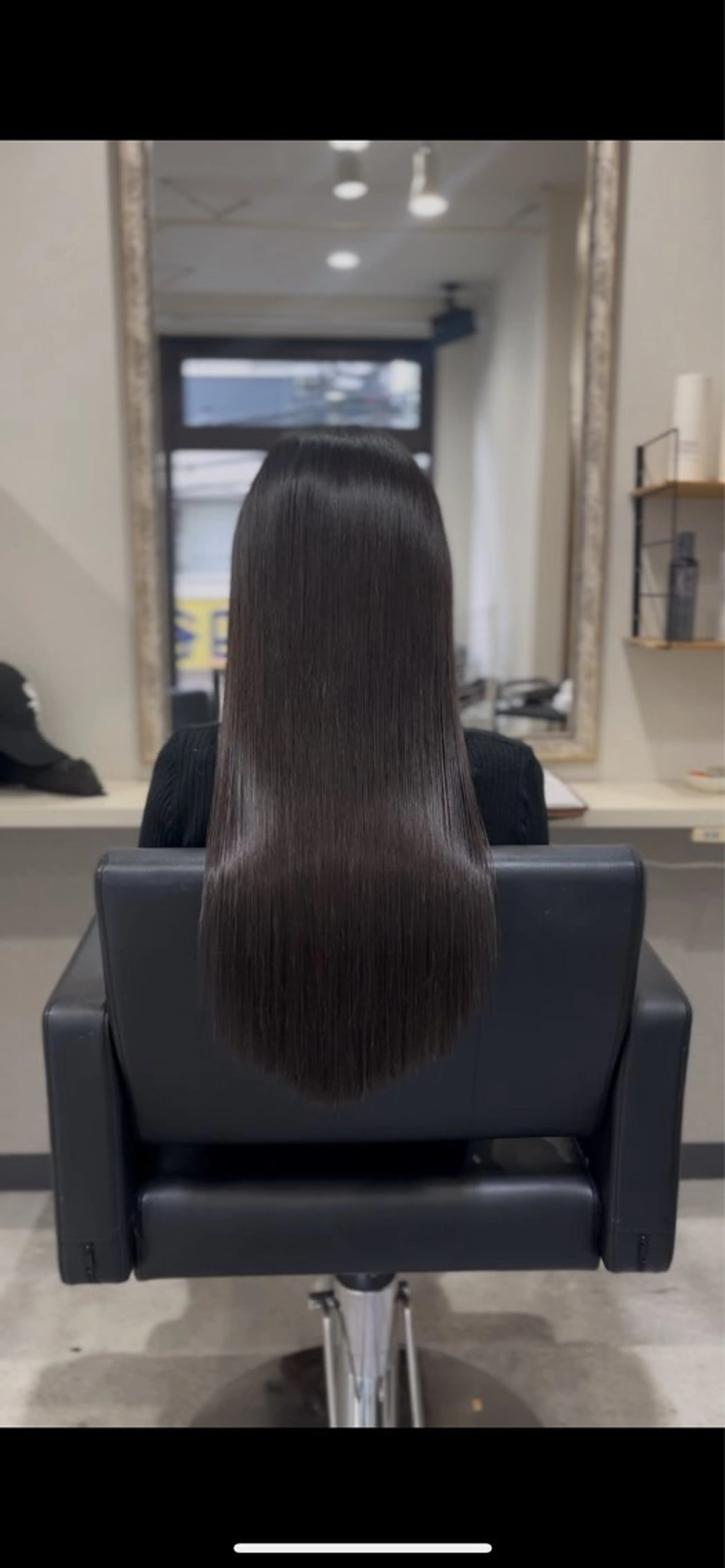 ロング ララモアナ naru.のヘアスタイル