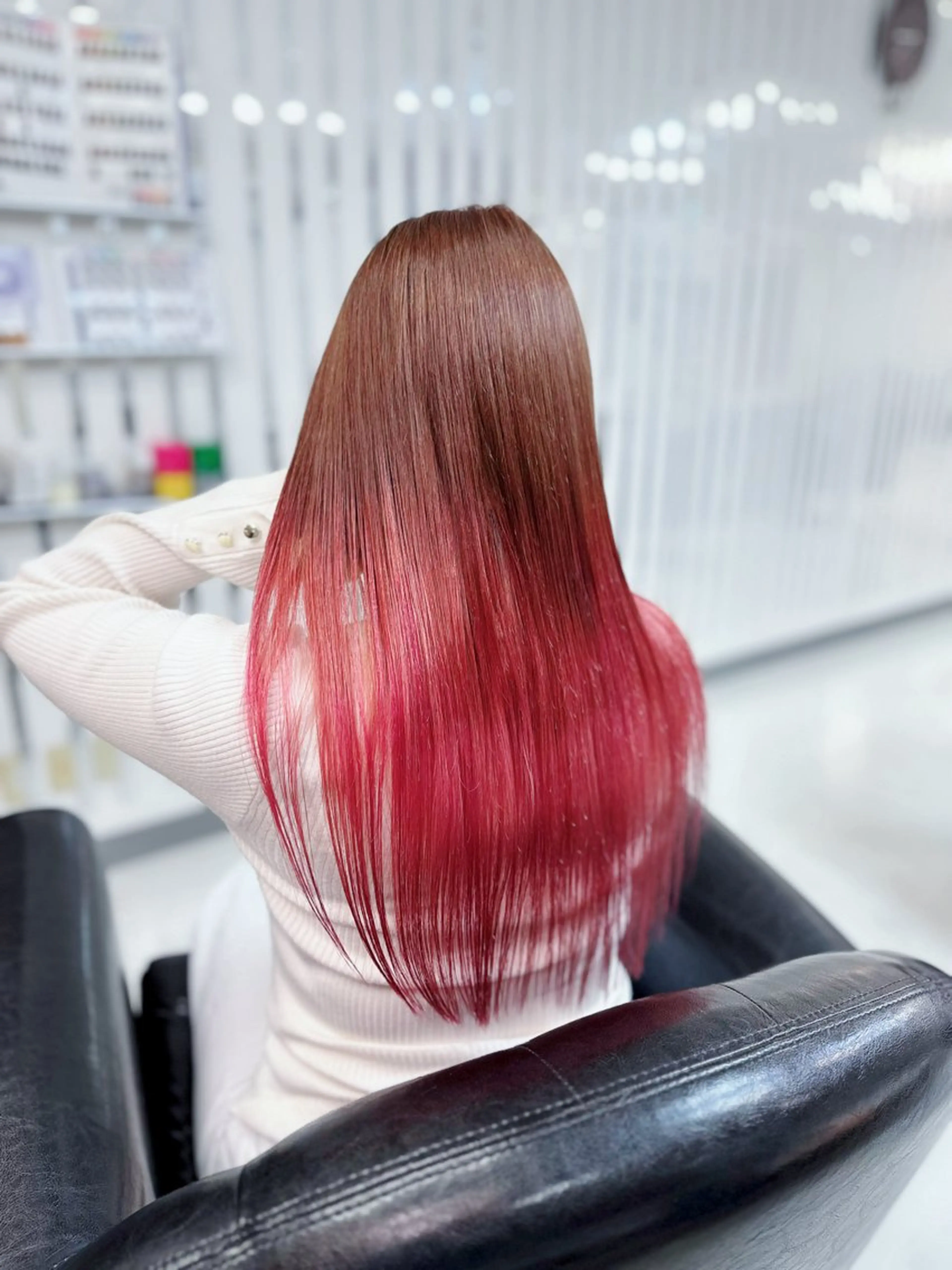 ロング カラー グラデーションカラー YURI ✨のヘアスタイル