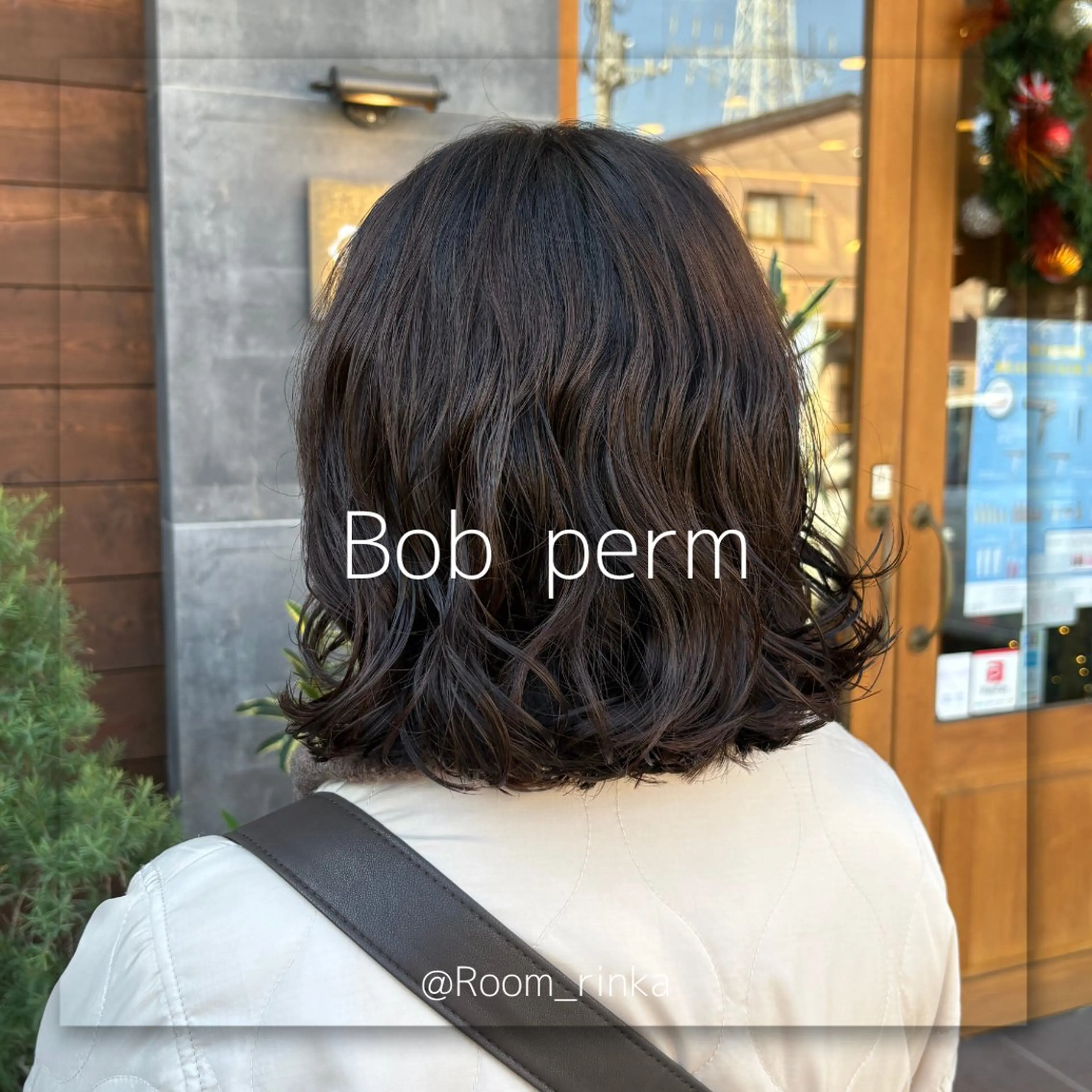 ミディアム パーマ 切りっぱなしボブ ショートボブ ミディアムパーマ アッシュ ボブ 栗原 鈴華🌻のヘアスタイル