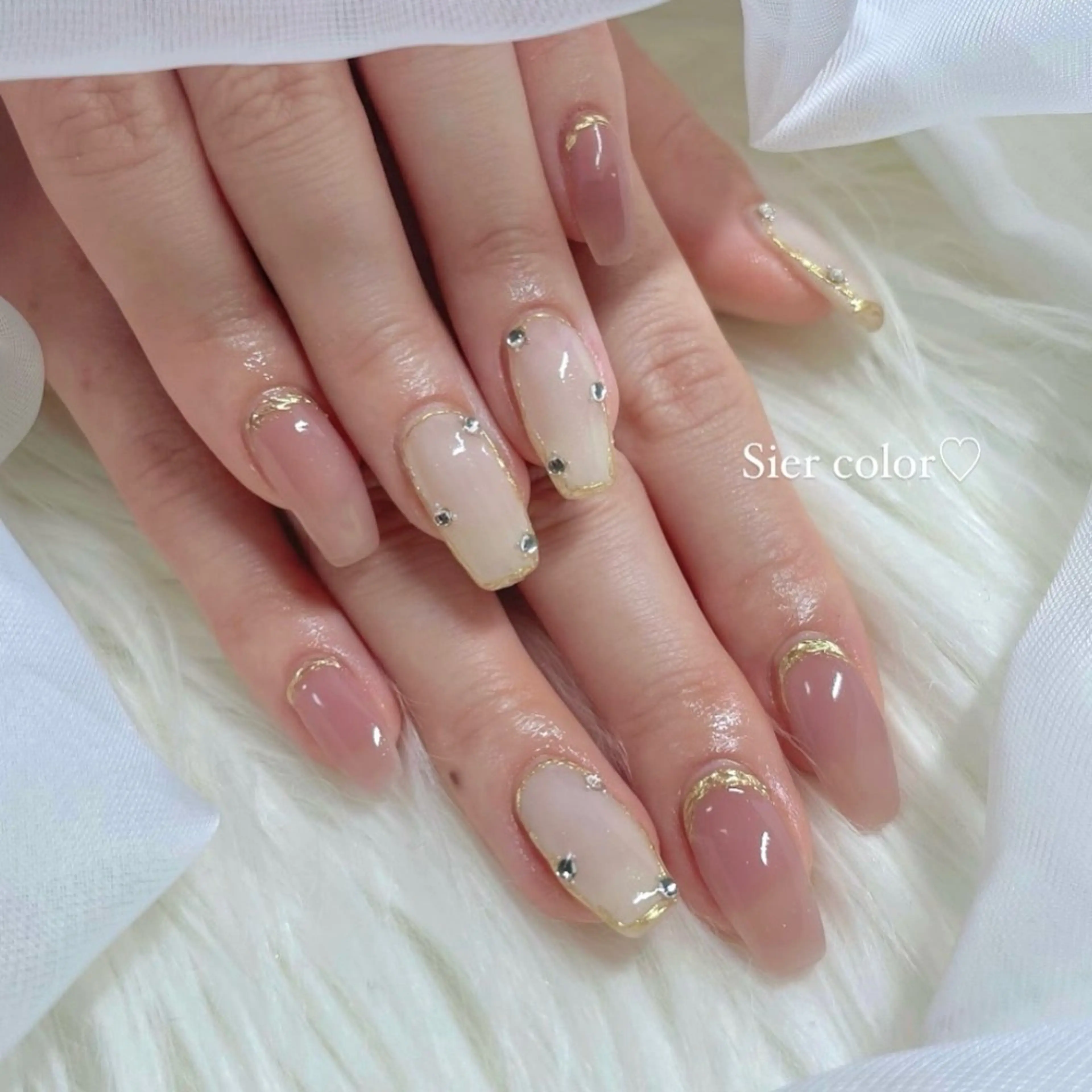 ネイル ハンドネイル Sii nail 🤍SAKIのネイルデザイン