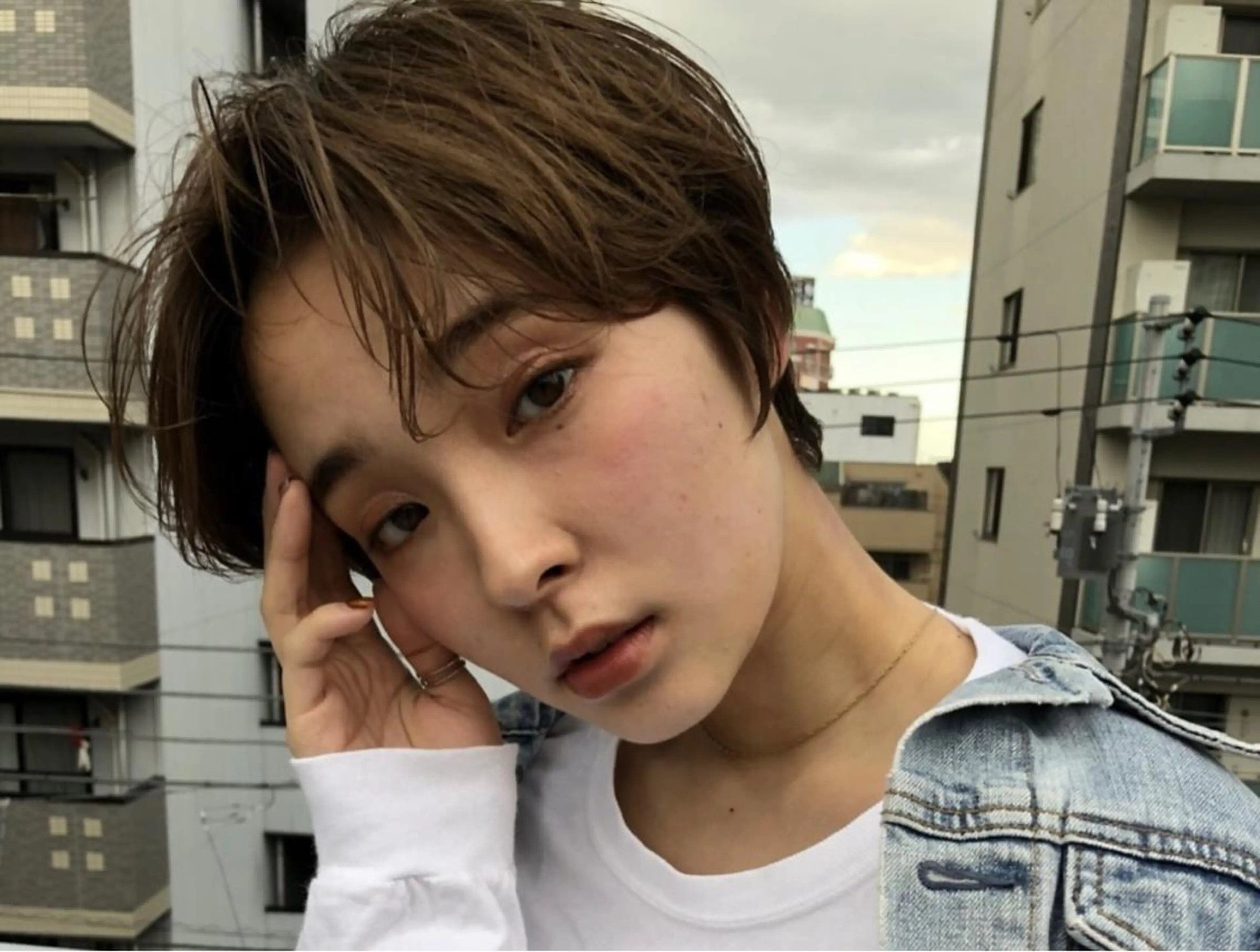 ショート カラー パーマ ヘアアレンジ メンズ キッズ ネイル マツエク・マツパ アイブロウ メンズバレイヤージュ メンズブリーチ フェードカット メンズハイライト メンズハイトーン 髪質改善🇰🇷 レイヤーカット/梅田のヘアスタイル