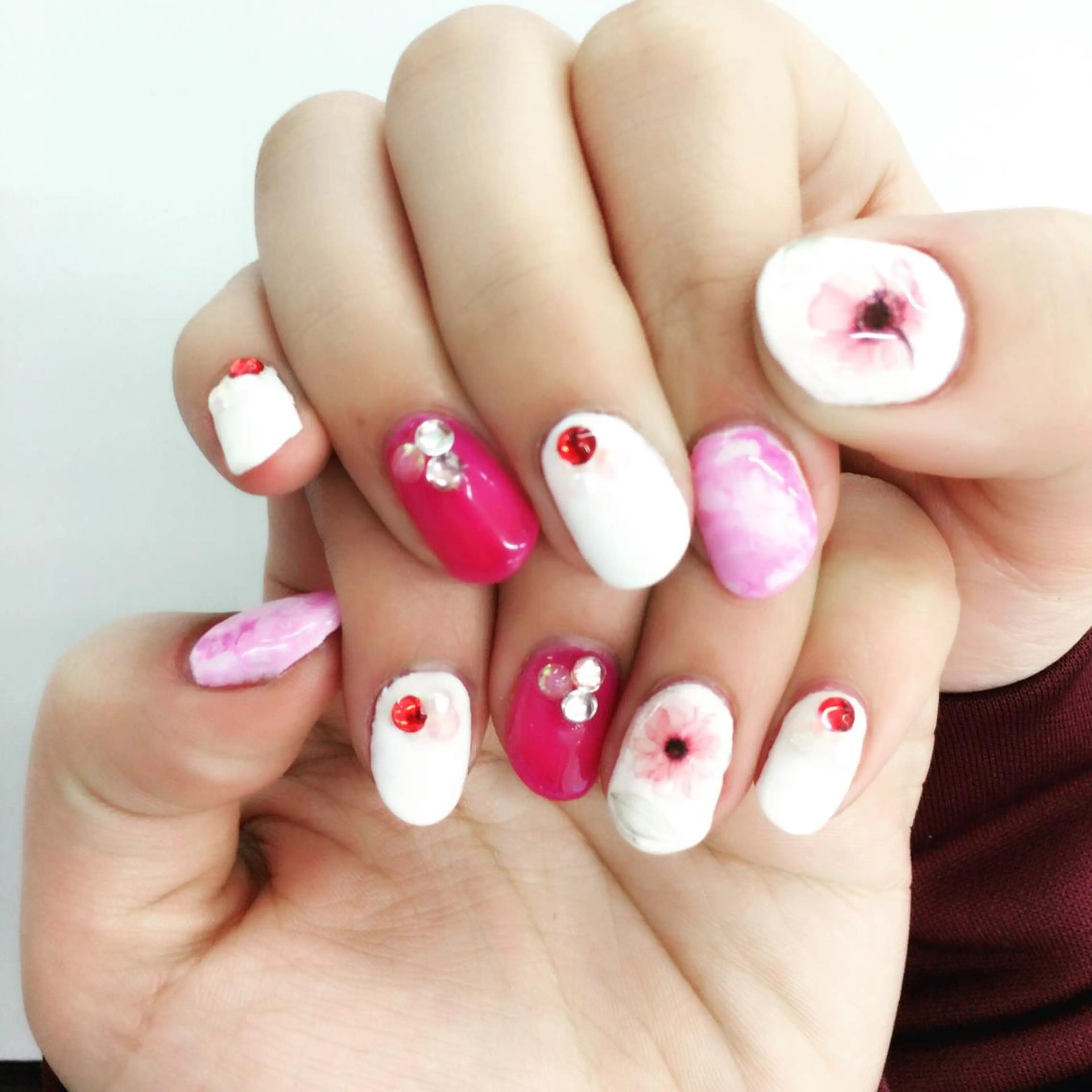 ネイル 浦田 秋華のエステ・リラクイメージ