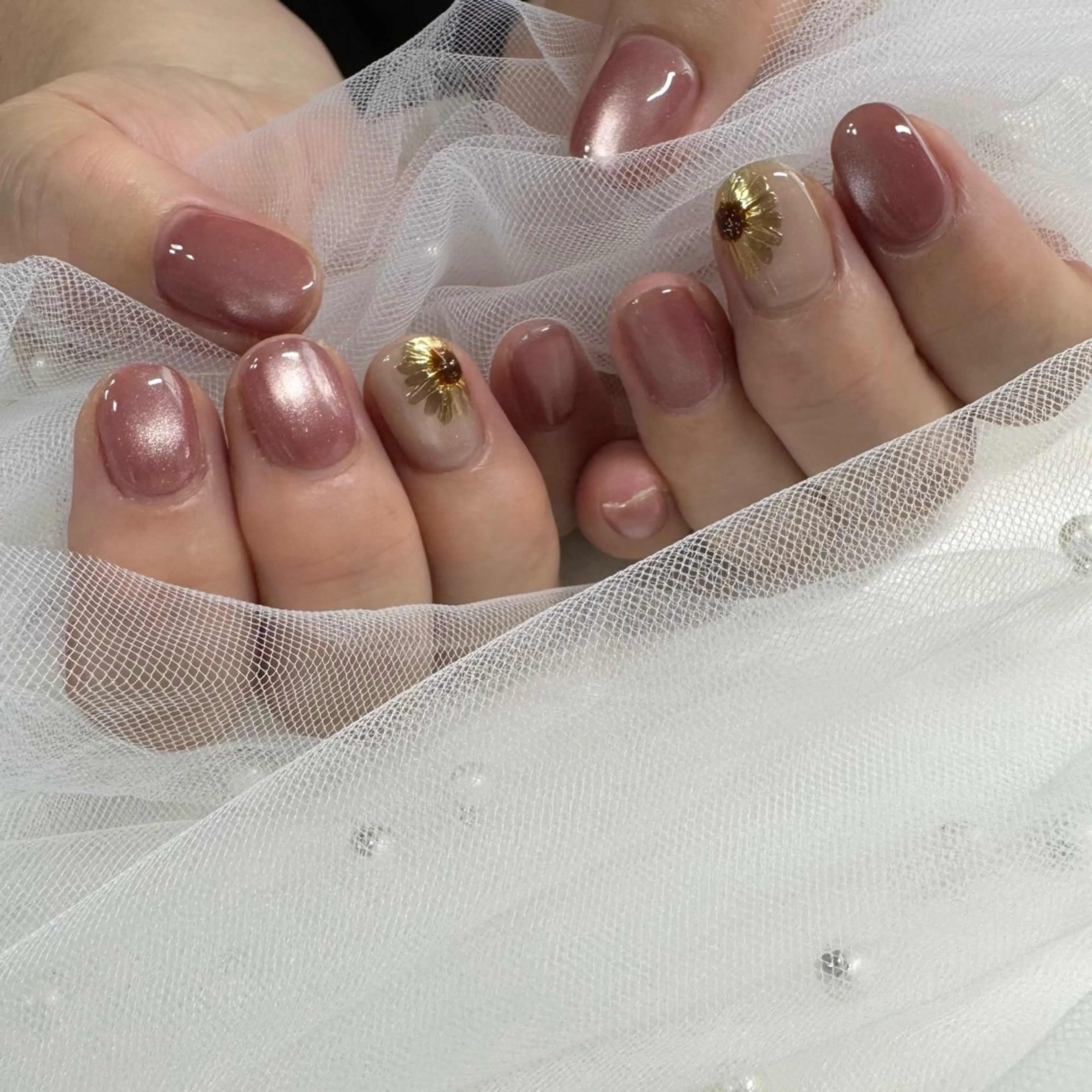 ネイル ジェルネイル 東 千夏のネイルデザイン