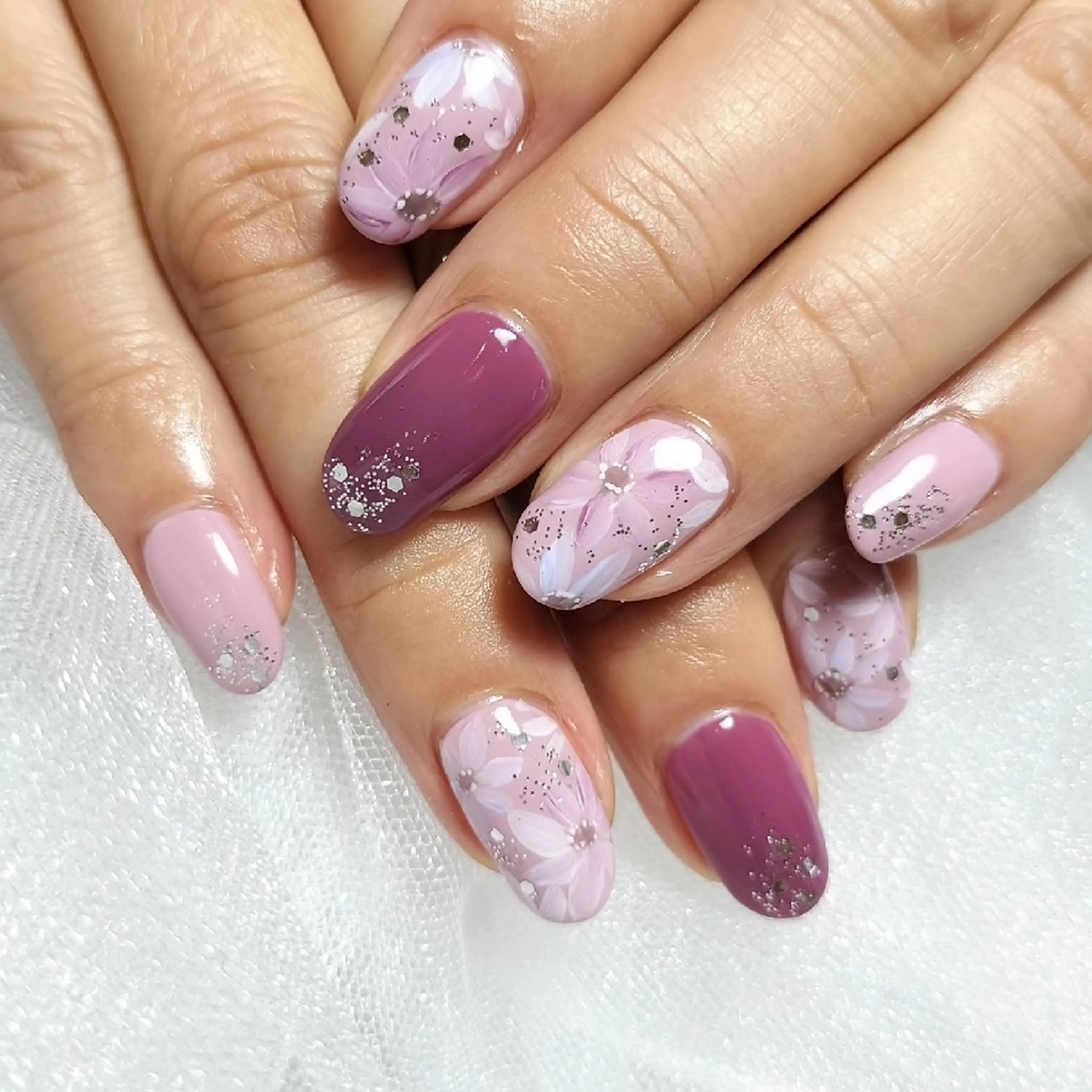 ネイル rokunana 佐野のネイルデザイン