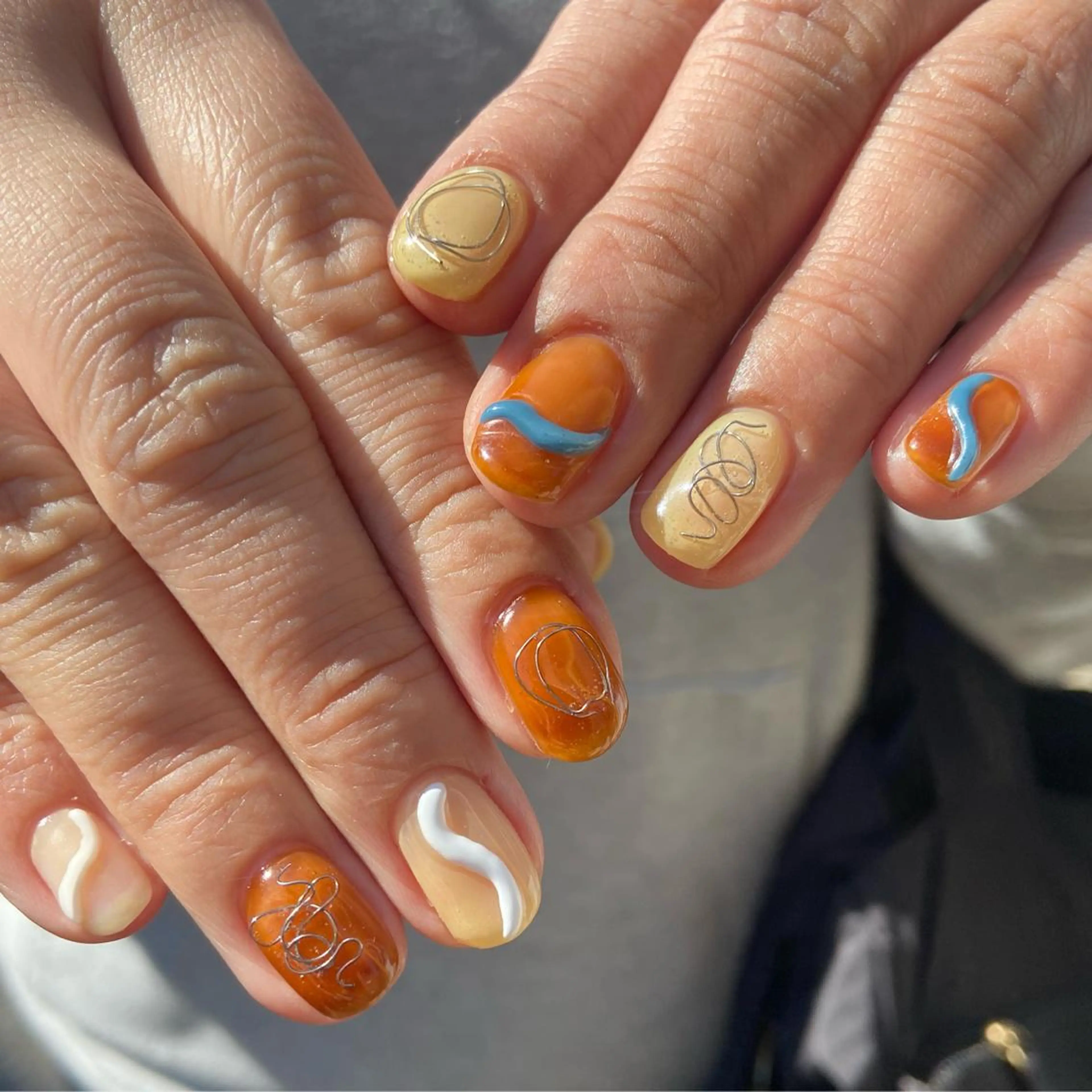 ネイル アートネイル ブラウン クリアネイル . unffのネイルデザイン