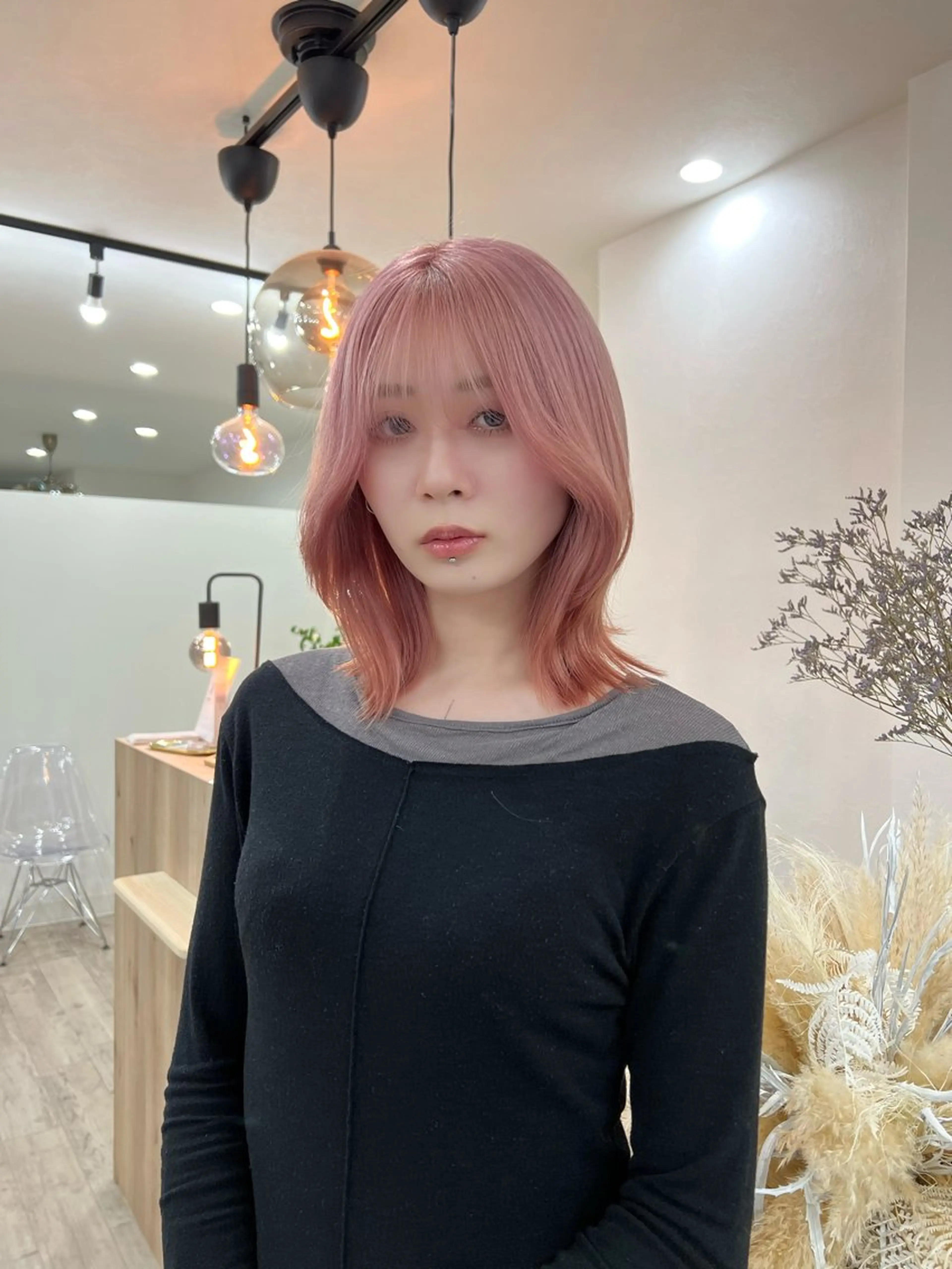 ミディアム カラー カット TOKI mahoのヘアスタイル