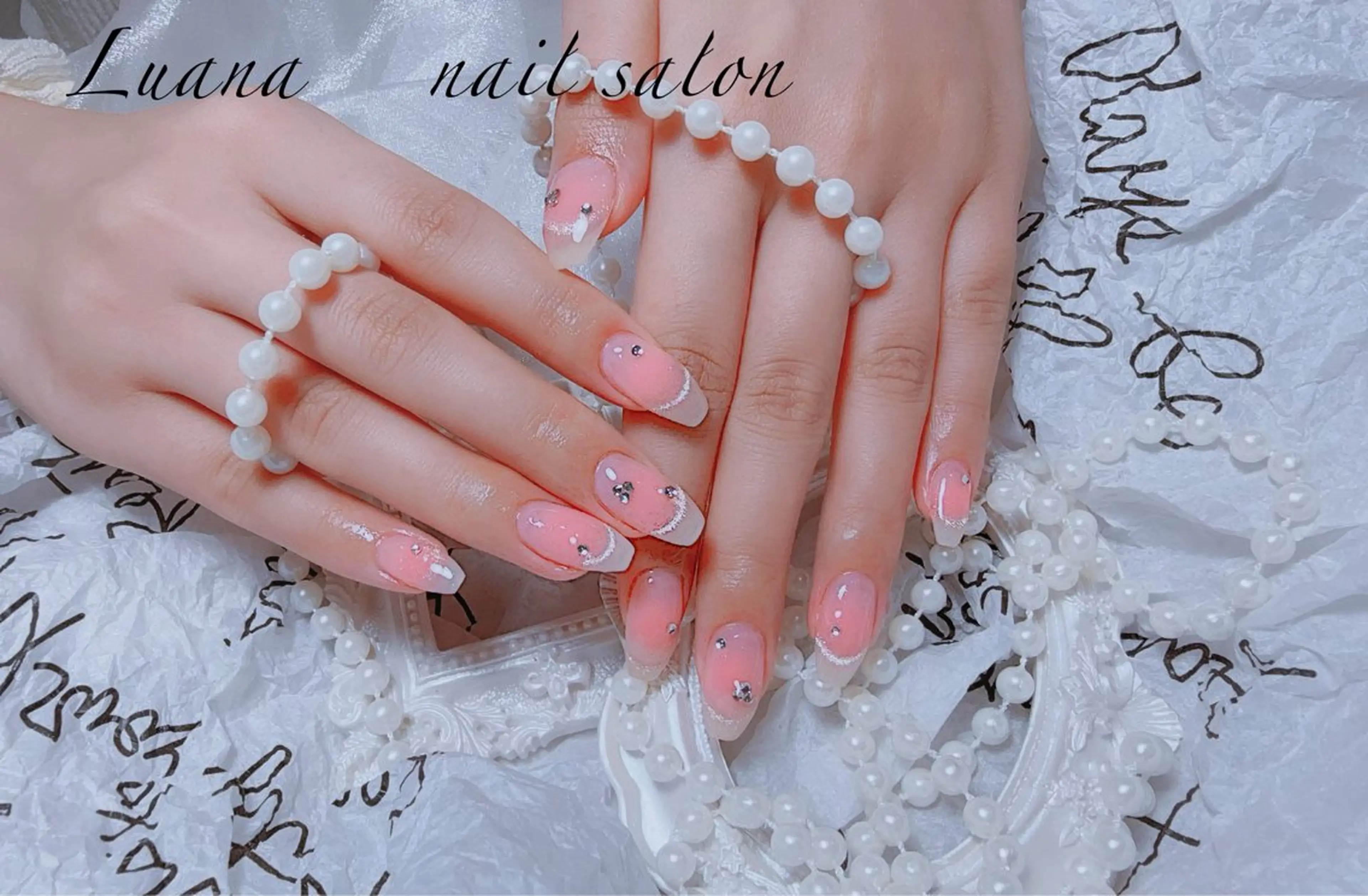 ネイル フラッシュネイル フレンチネイル 韓国ネイル ロングネイル マグネットネイル ハンドネイル ルアナネイルサロン所属・ルアナネイル サロンのネイルデザイン