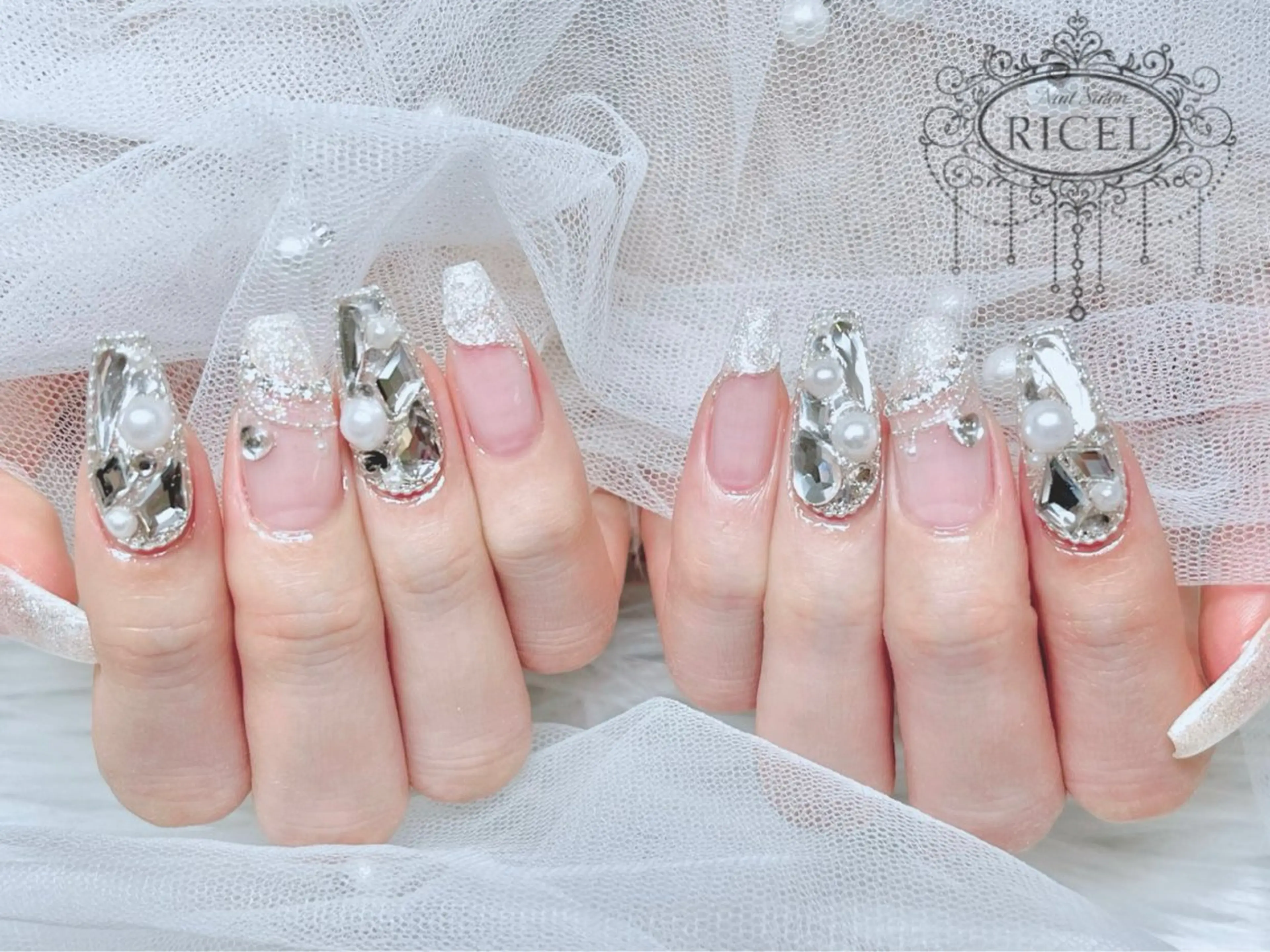 ネイル 韓国ネイル 持ち込み ワンホンネイル ハンドネイル MIYU 🩶のネイルデザイン