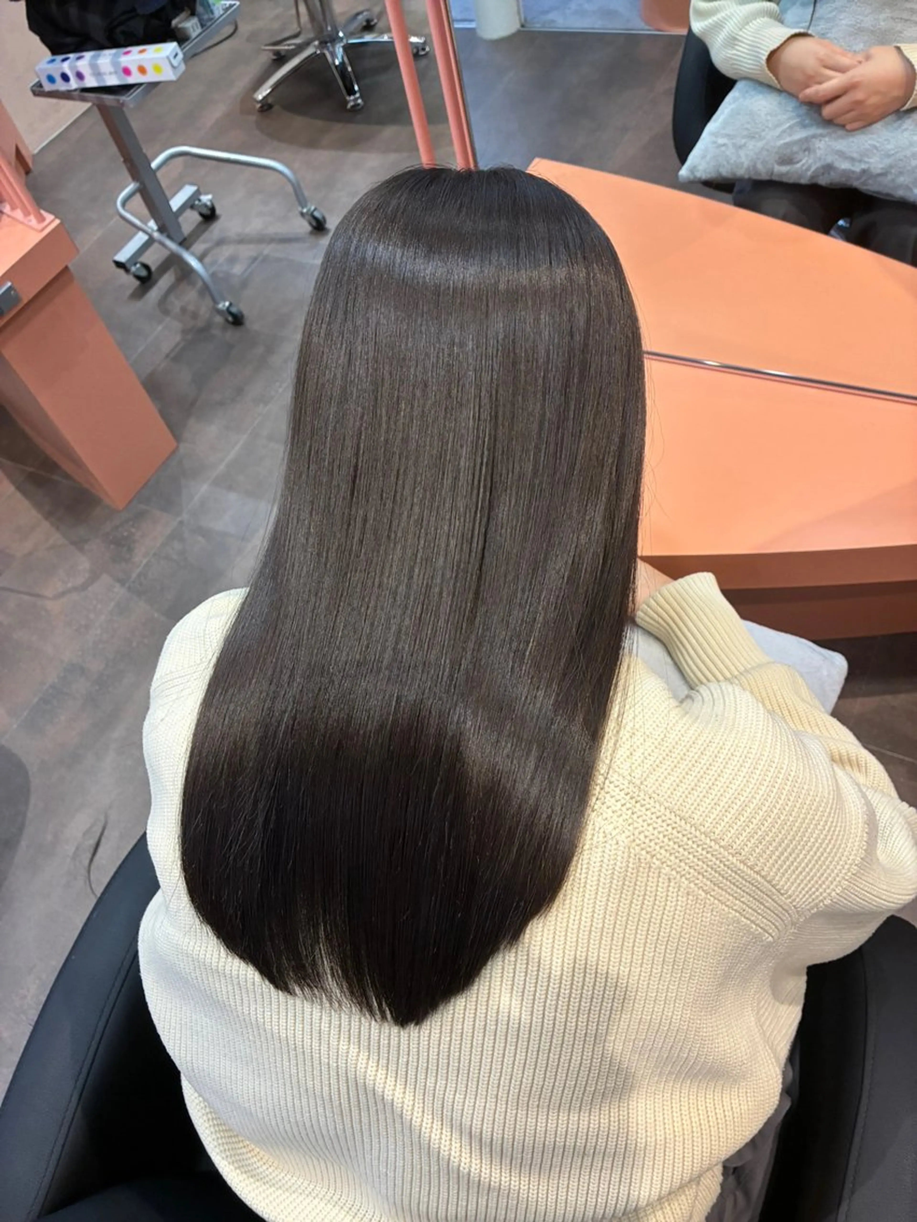 ロング カット ヘアカラー トリートメント 「似合わせ/髪質改善 《ワタル》」のヘアスタイル