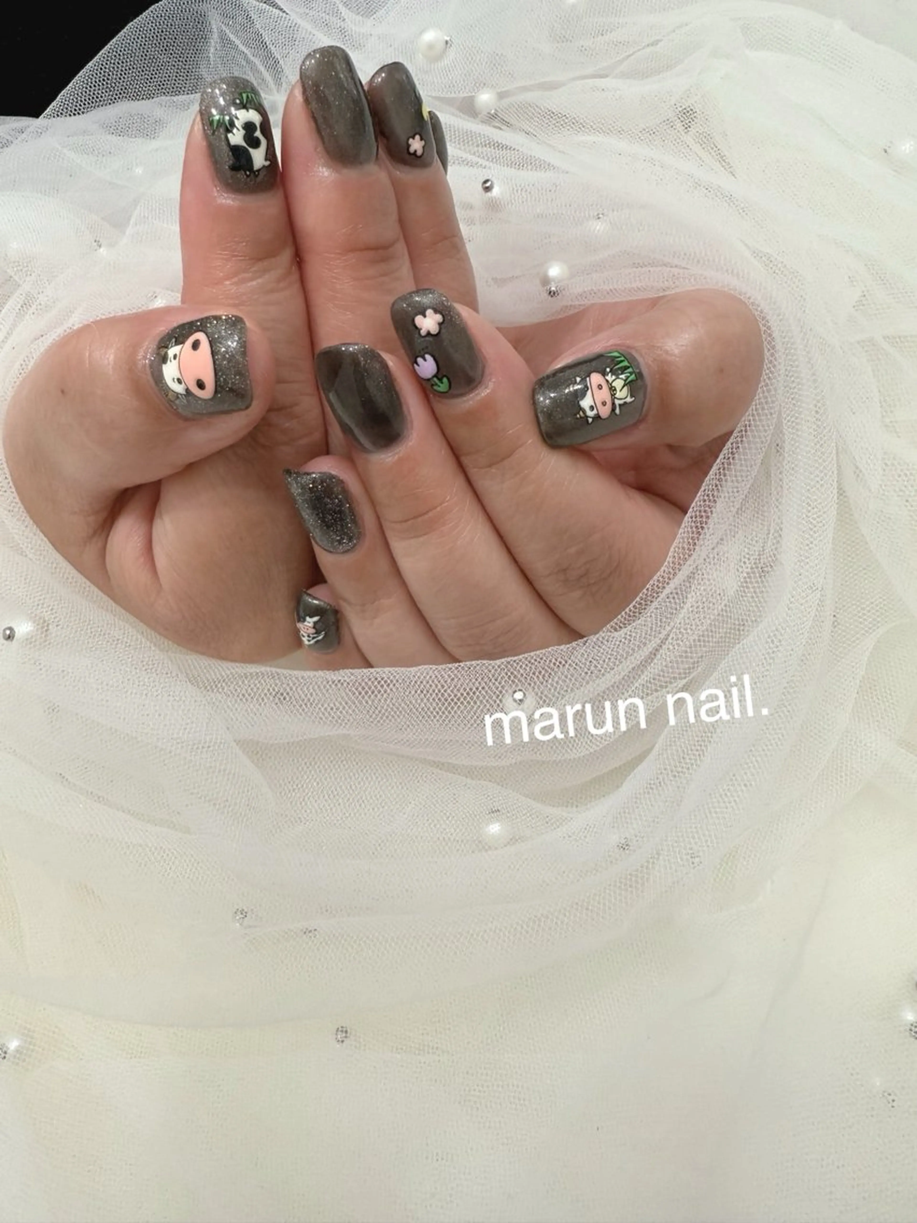 ネイル ハンドネイル marun._ megumi.のネイルデザイン