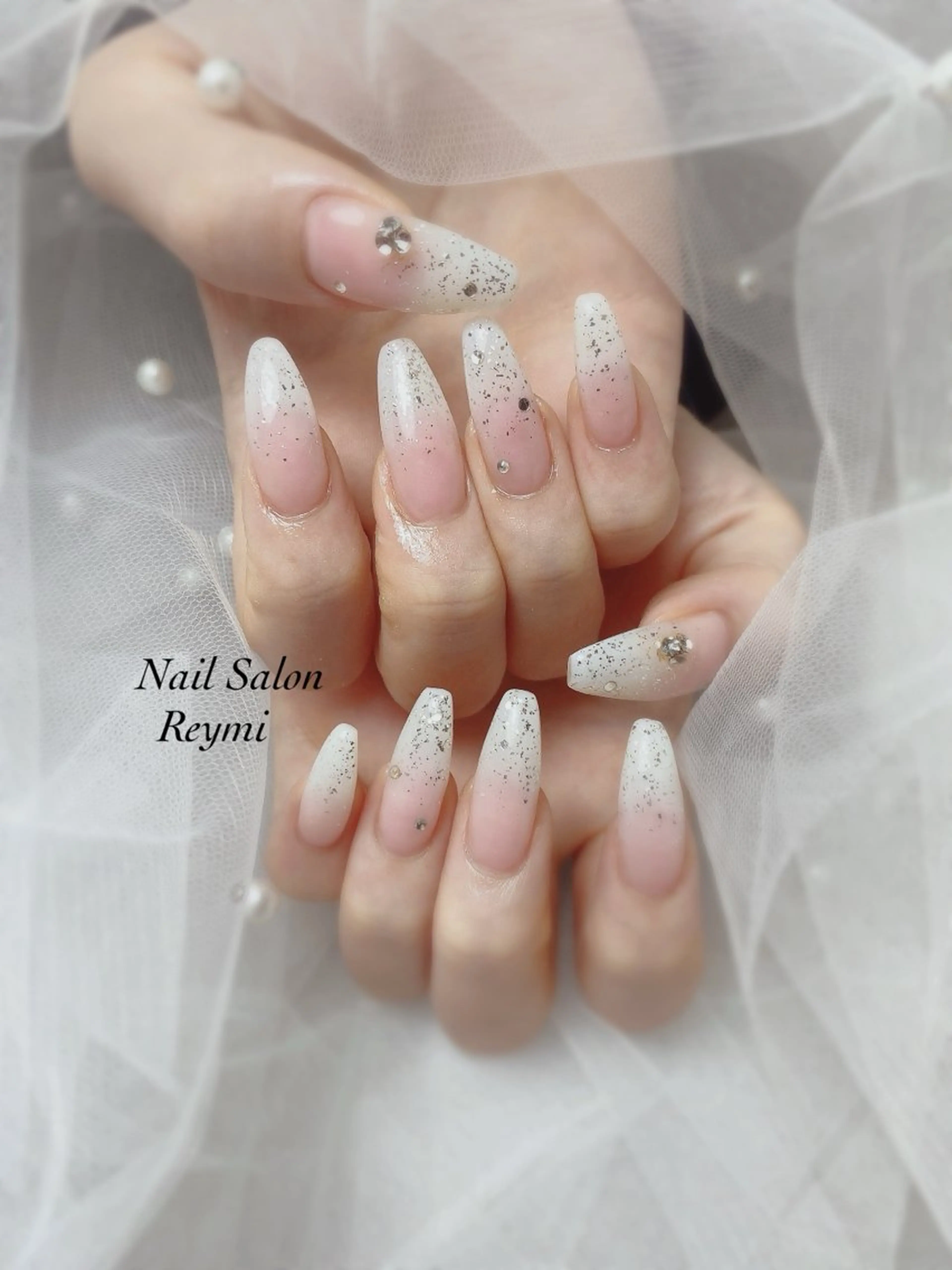 ネイル ハンドネイル 佐藤 帆乃香のネイルデザイン