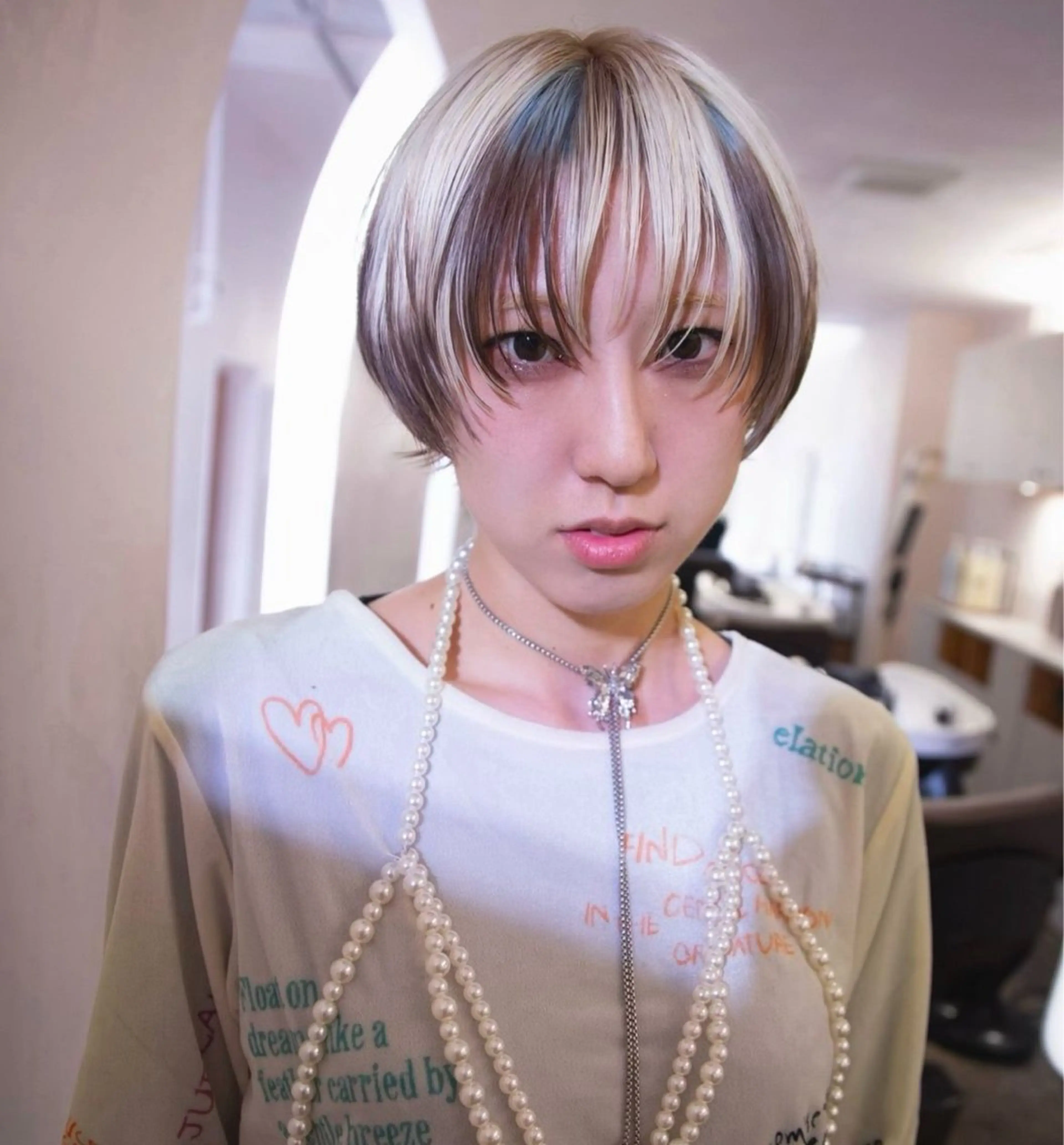 ショート カラー ꪆৎ平行アーチ ྀི ワカナの眉毛・アイブロウイメージ