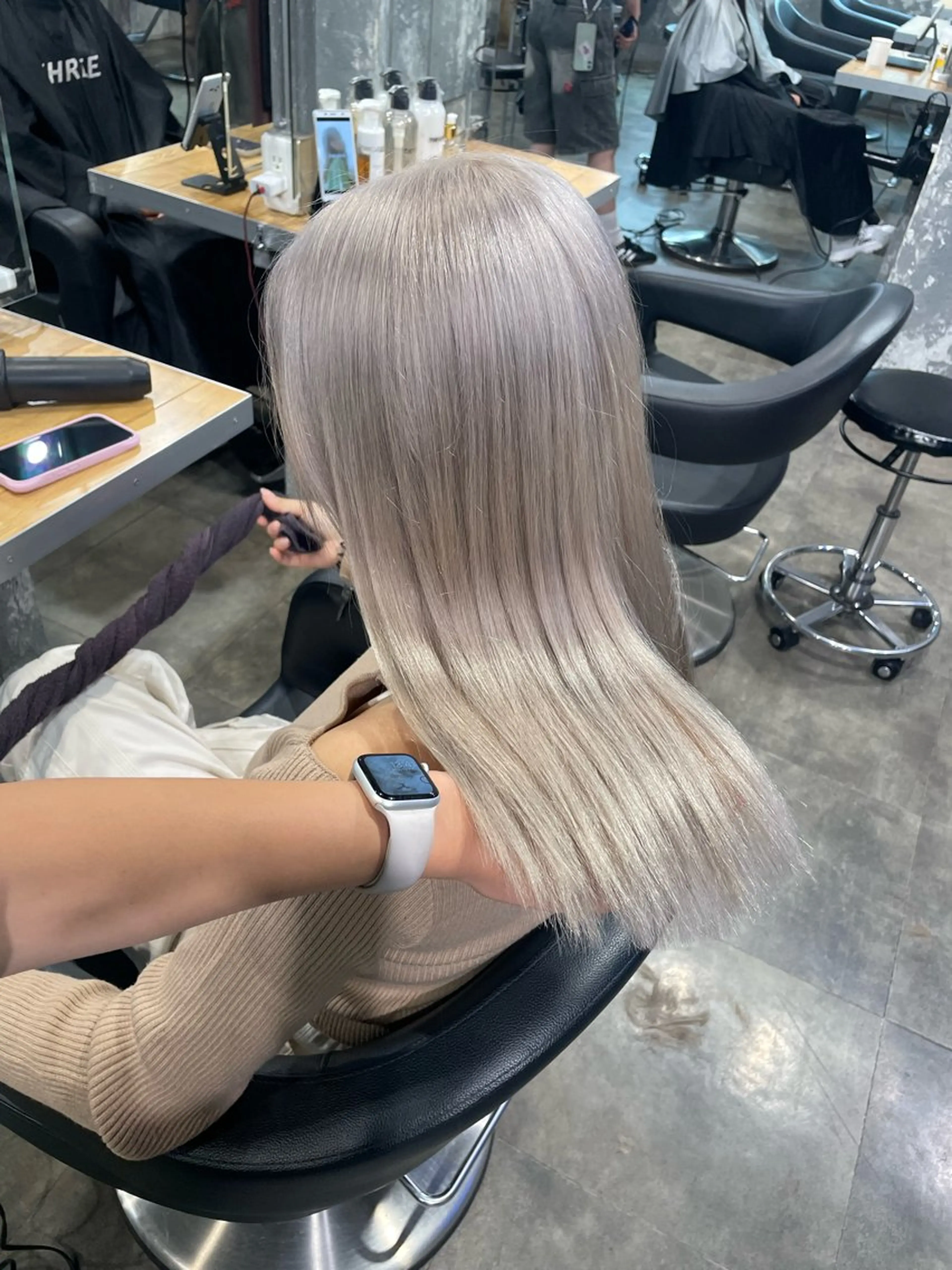 ミディアム カラー ヘアカラー ハイトーン 横浜💞ミオのヘアスタイル