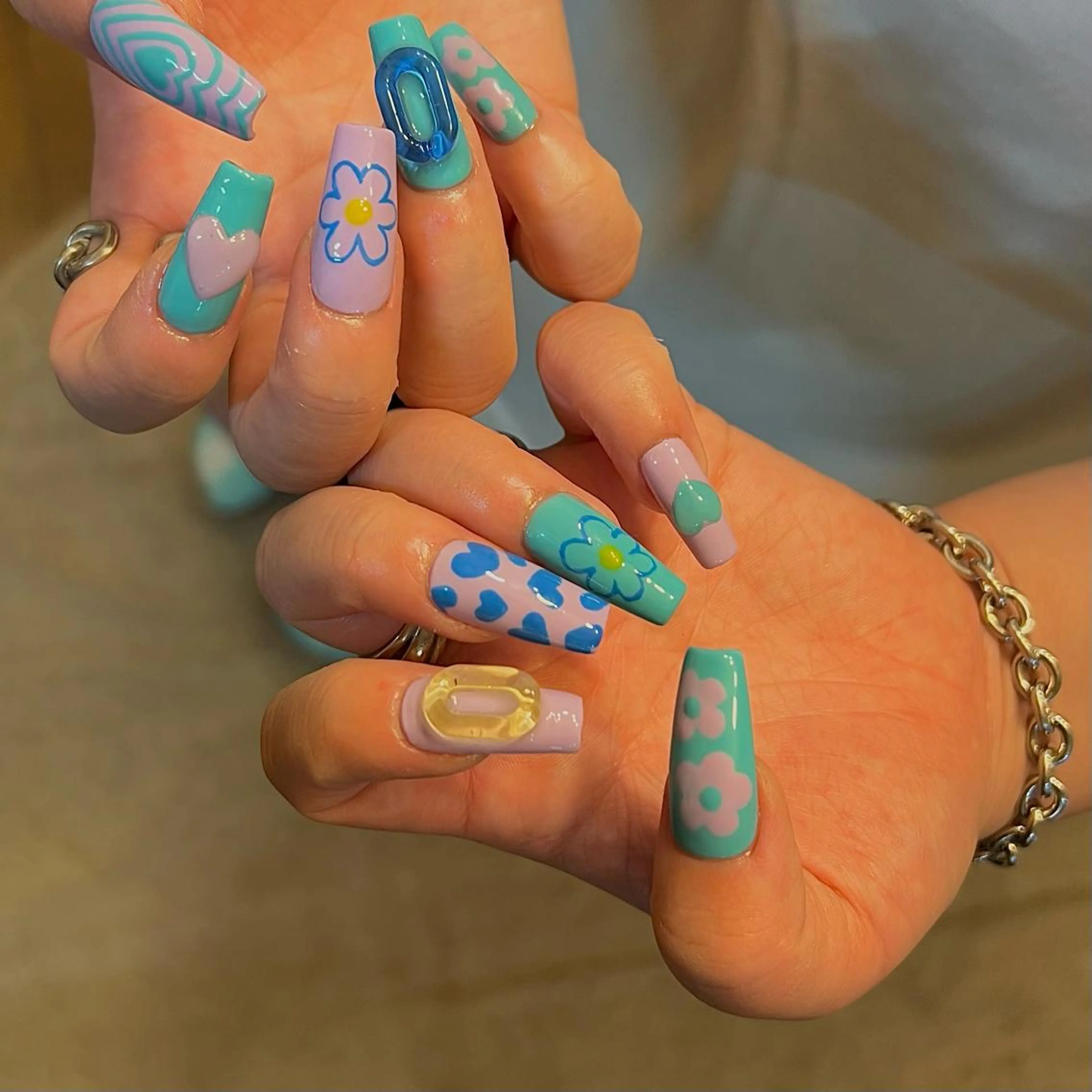 ネイル Nes.nail所属・🌼Nomura Yuko🌷のネイルデザイン