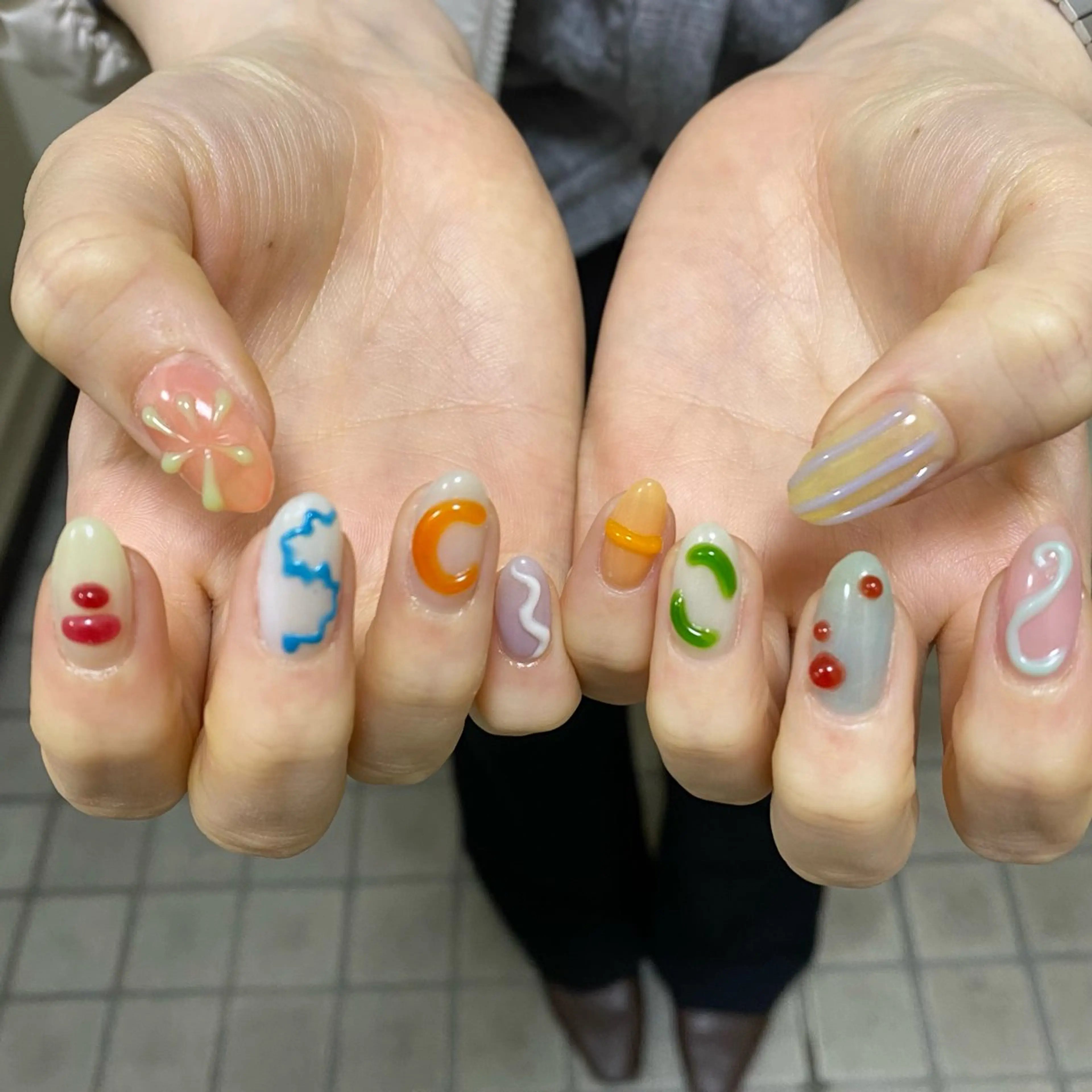 ネイル ハンドネイル フットネイル nano/きもかわ nail🐬🫧のネイルデザイン