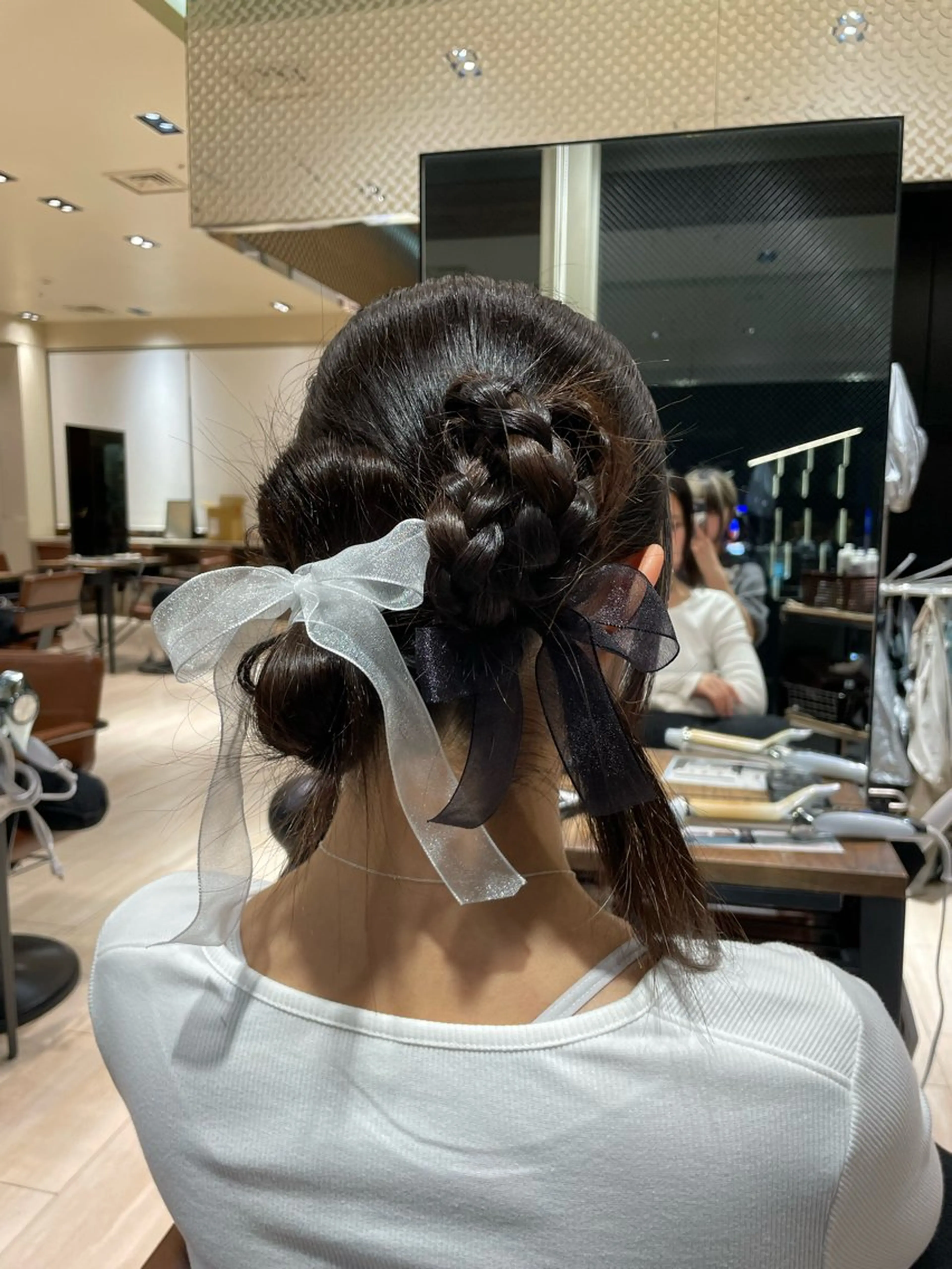 ヘアアレンジ ヘアセット 艶カラー/アレンジ/ はまぐちうみのヘアスタイル