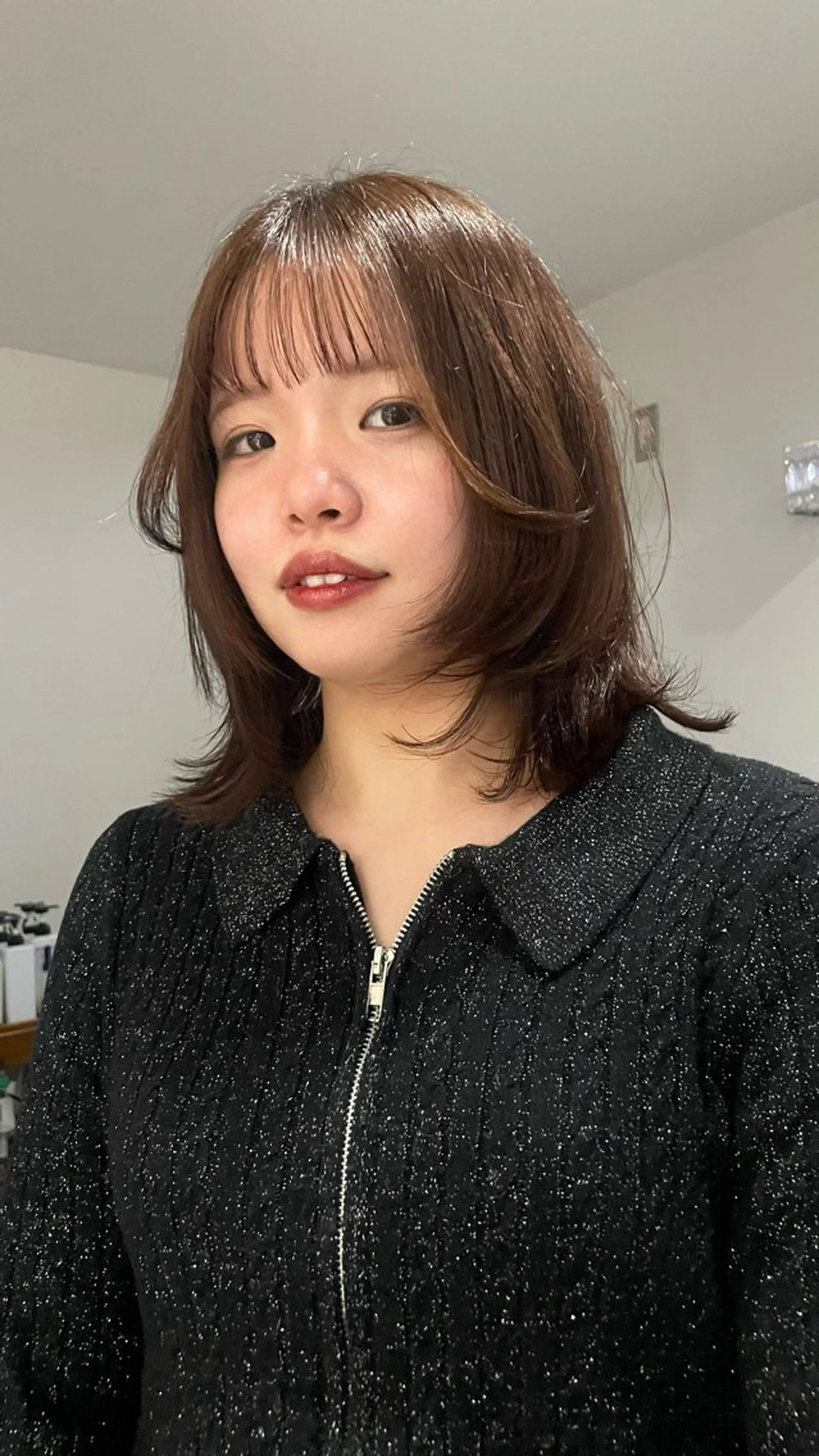 ミディアム NARVIS marinのヘアスタイル