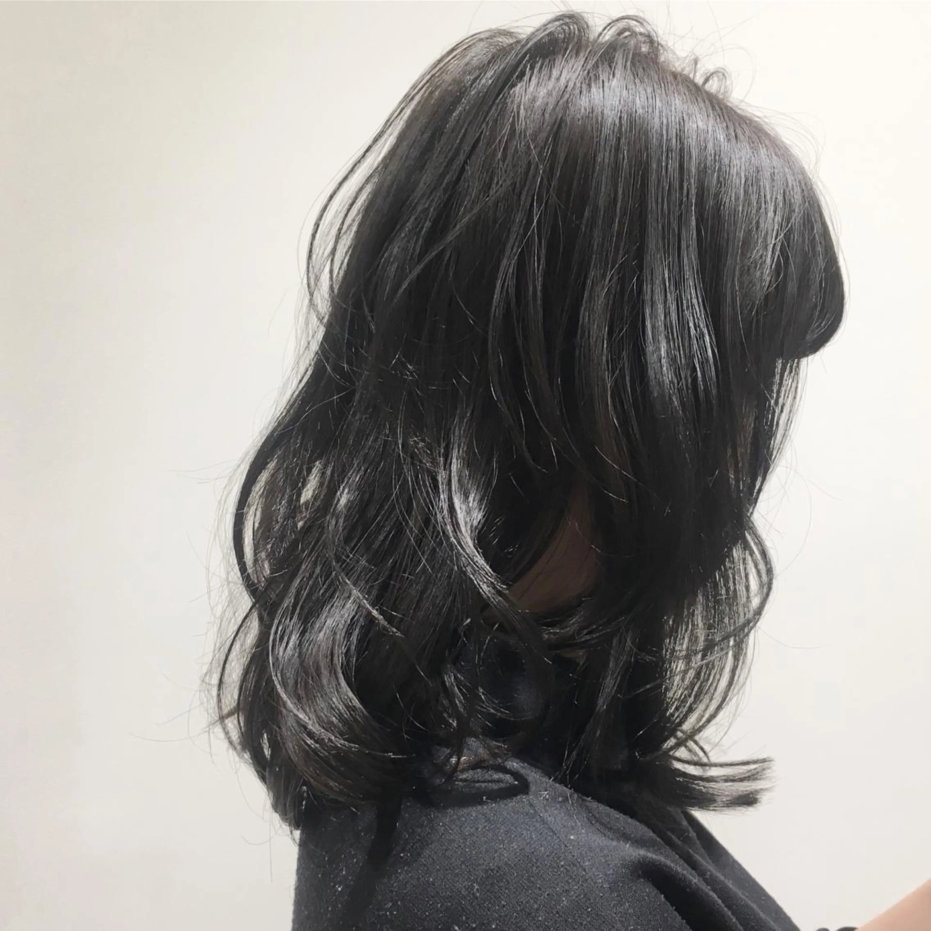 ミディアム カラー 【ミディアムと ロングに特化】島田恋のヘアスタイル