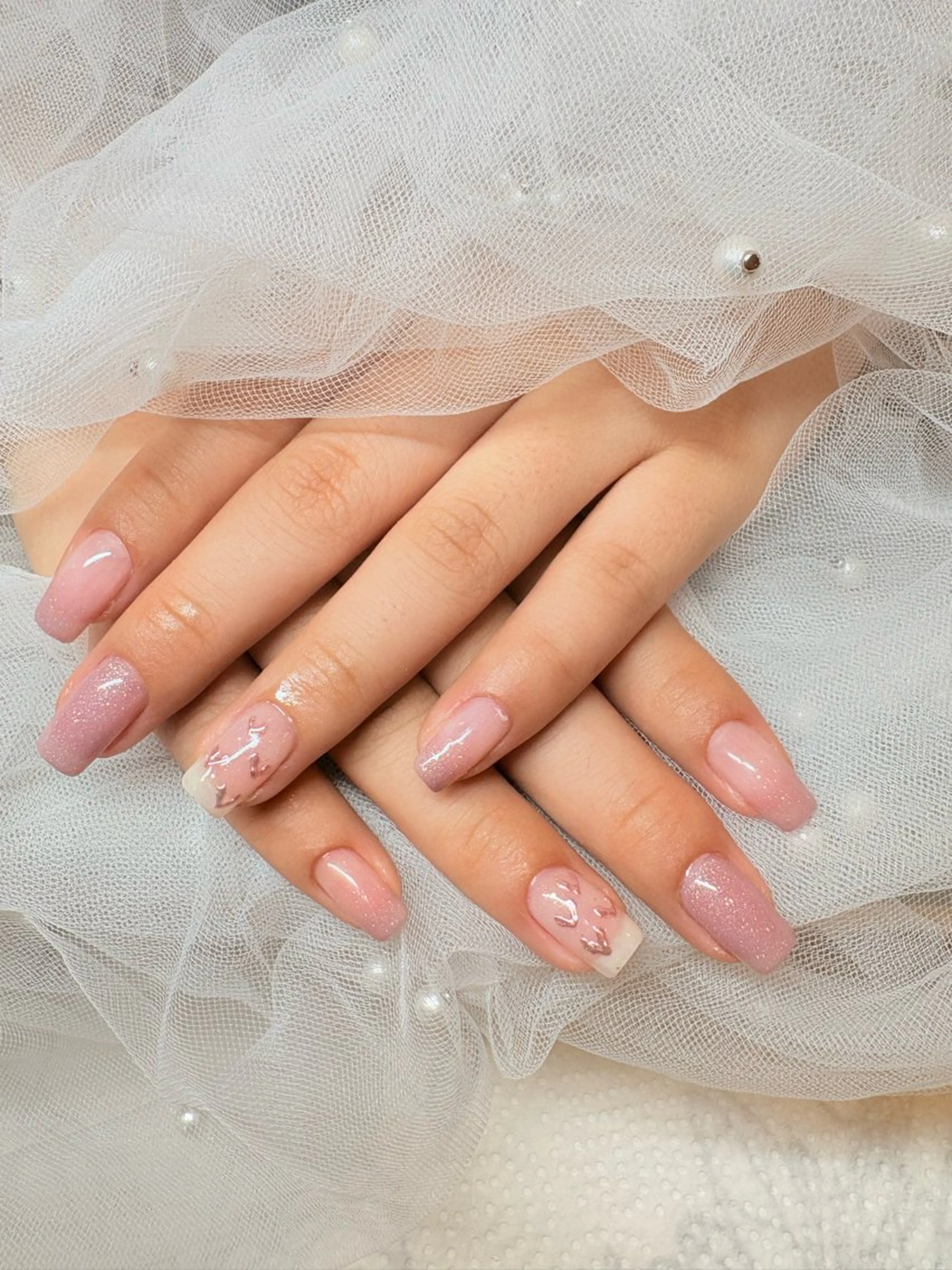 ネイル yiyi ネイルサロンのネイルデザイン