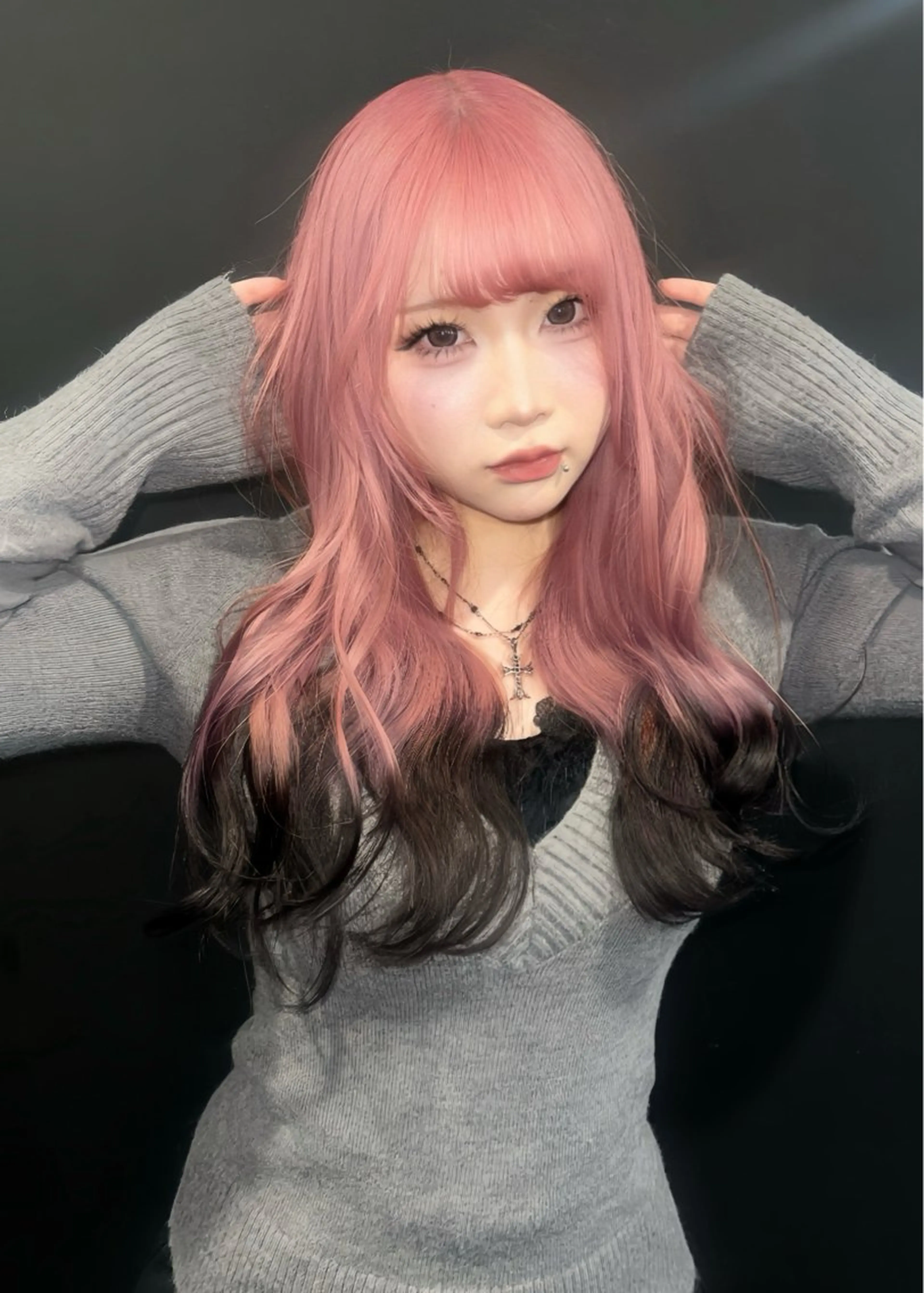 セミロング ヘアカラー miku /原宿美容師/y2kのヘアスタイル