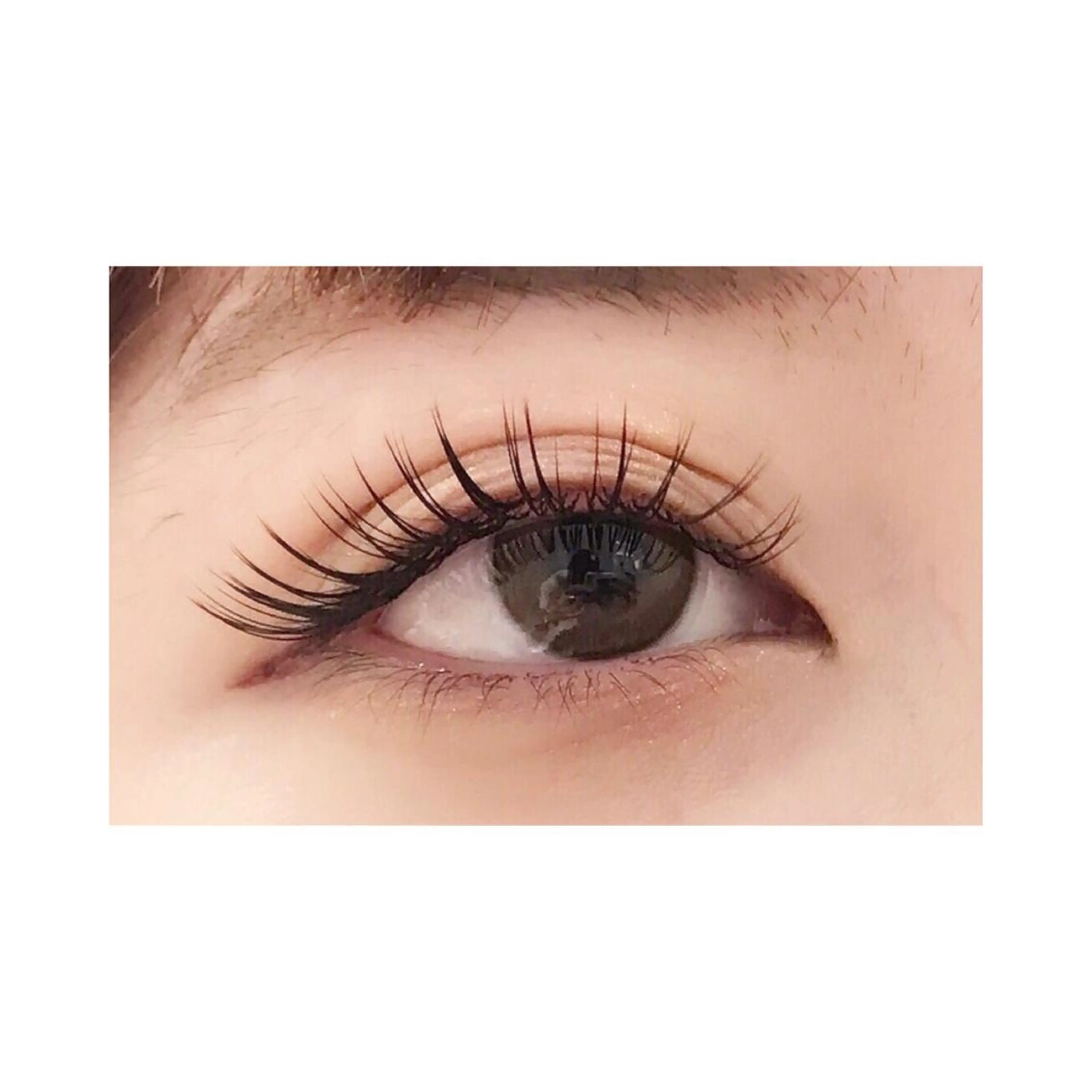 マツエク・マツパ Cheri所属・きし かりんの眉毛・アイブロウイメージ