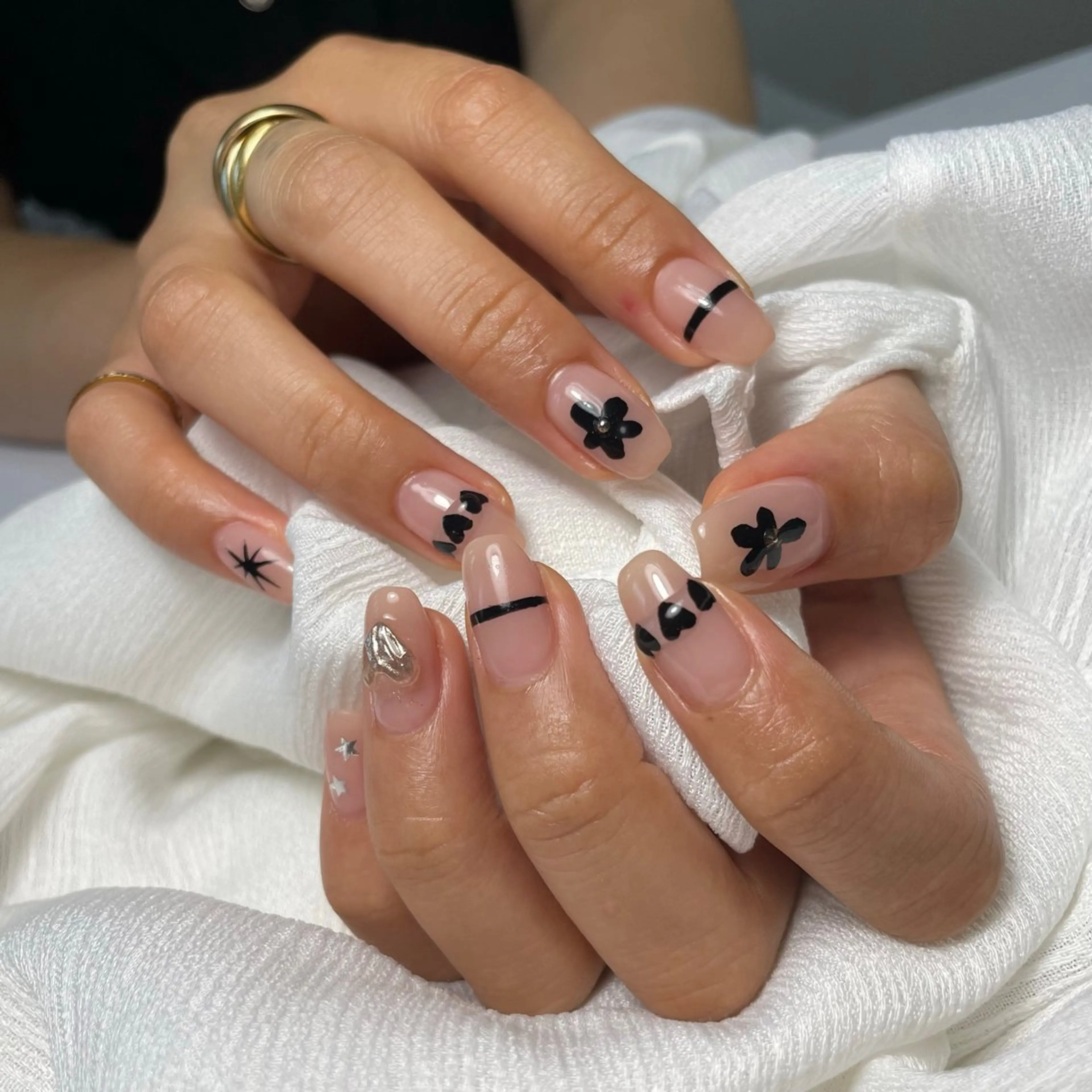 ネイル 韓国ネイル ニュアンスネイル Colorer'me クロレミーのネイルデザイン