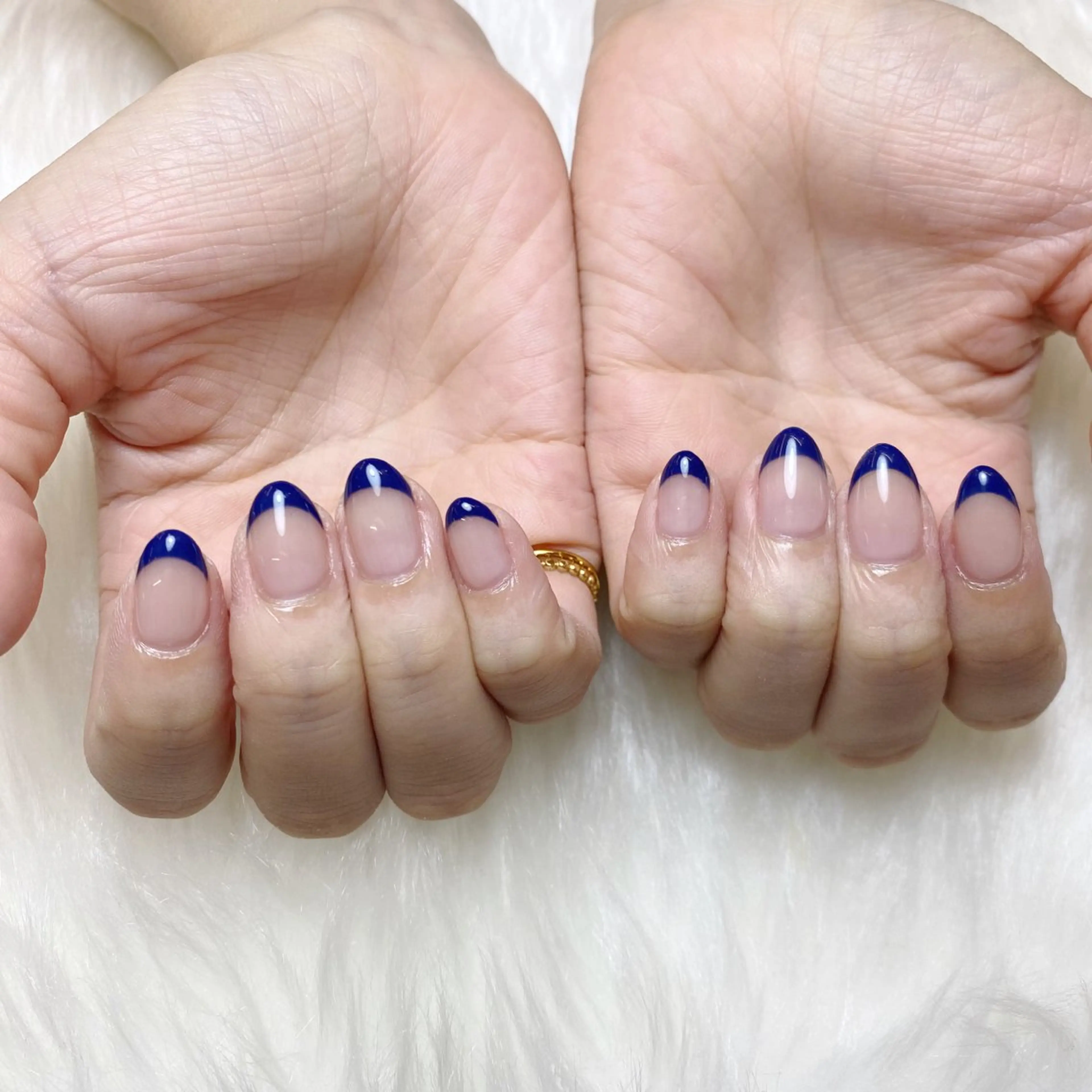 ネイル ブルー 長さ出し フラッシュネイル フットネイル フレンチネイル ハンドネイル fein. miku🎀🍼のネイルデザイン