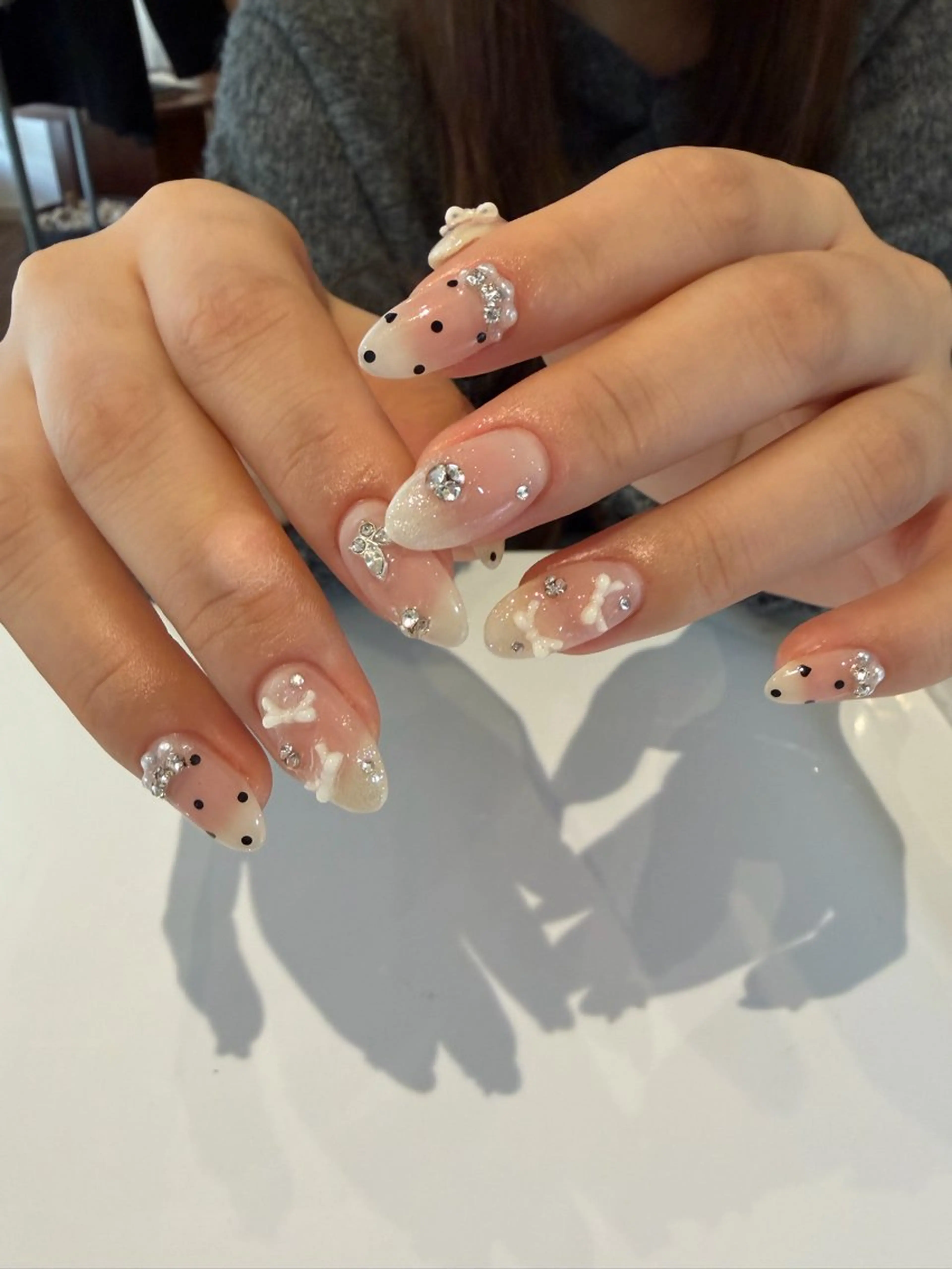 ネイル チークネイル ハンドネイル ballie／小野原 なつみのネイルデザイン