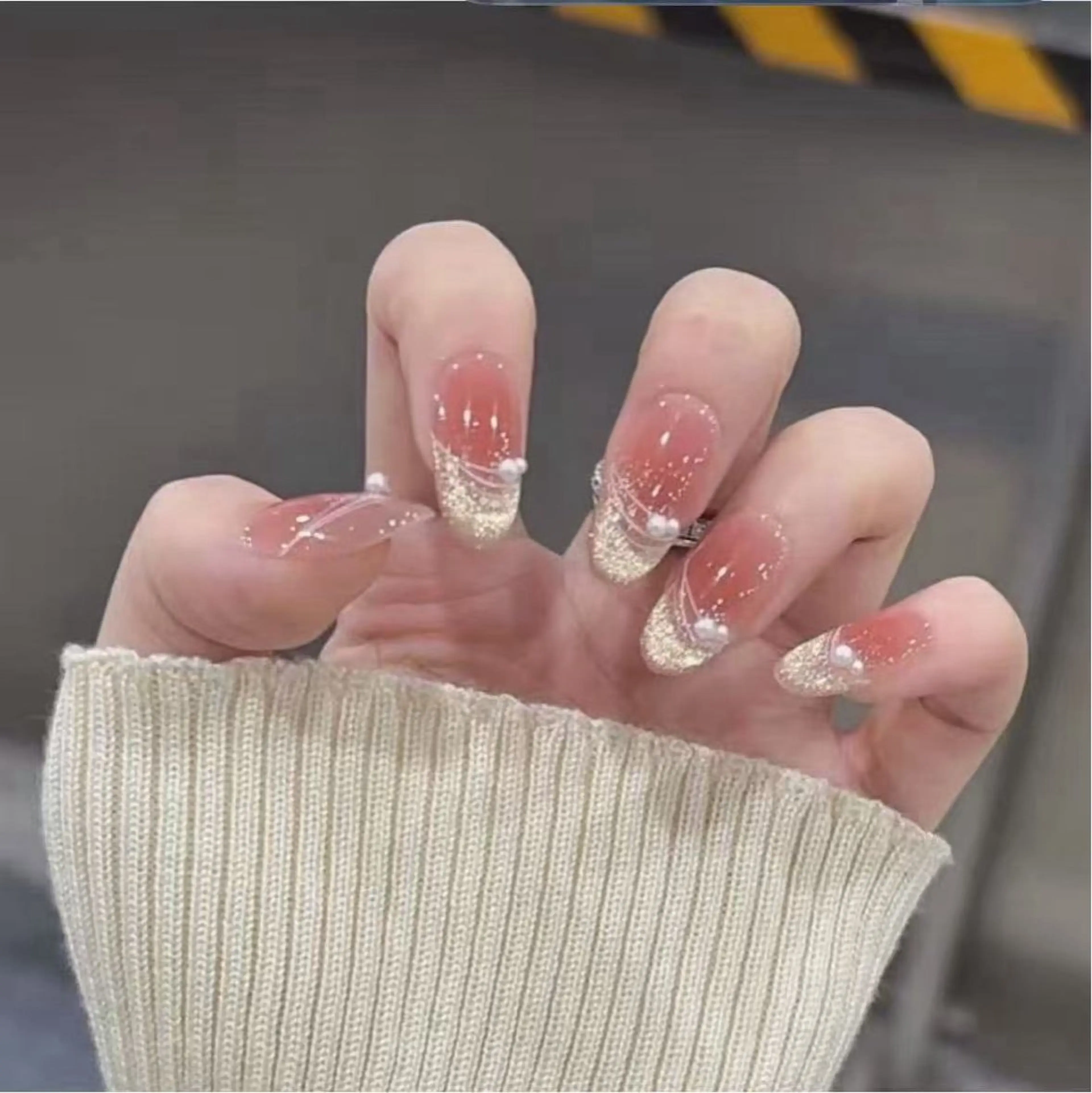 ネイル ETELUNA Nail 銀座店【パラジェル/フィルイン/チップスカルプ/マグネット/ニュアンス】所属・周 テイのネイルデザイン