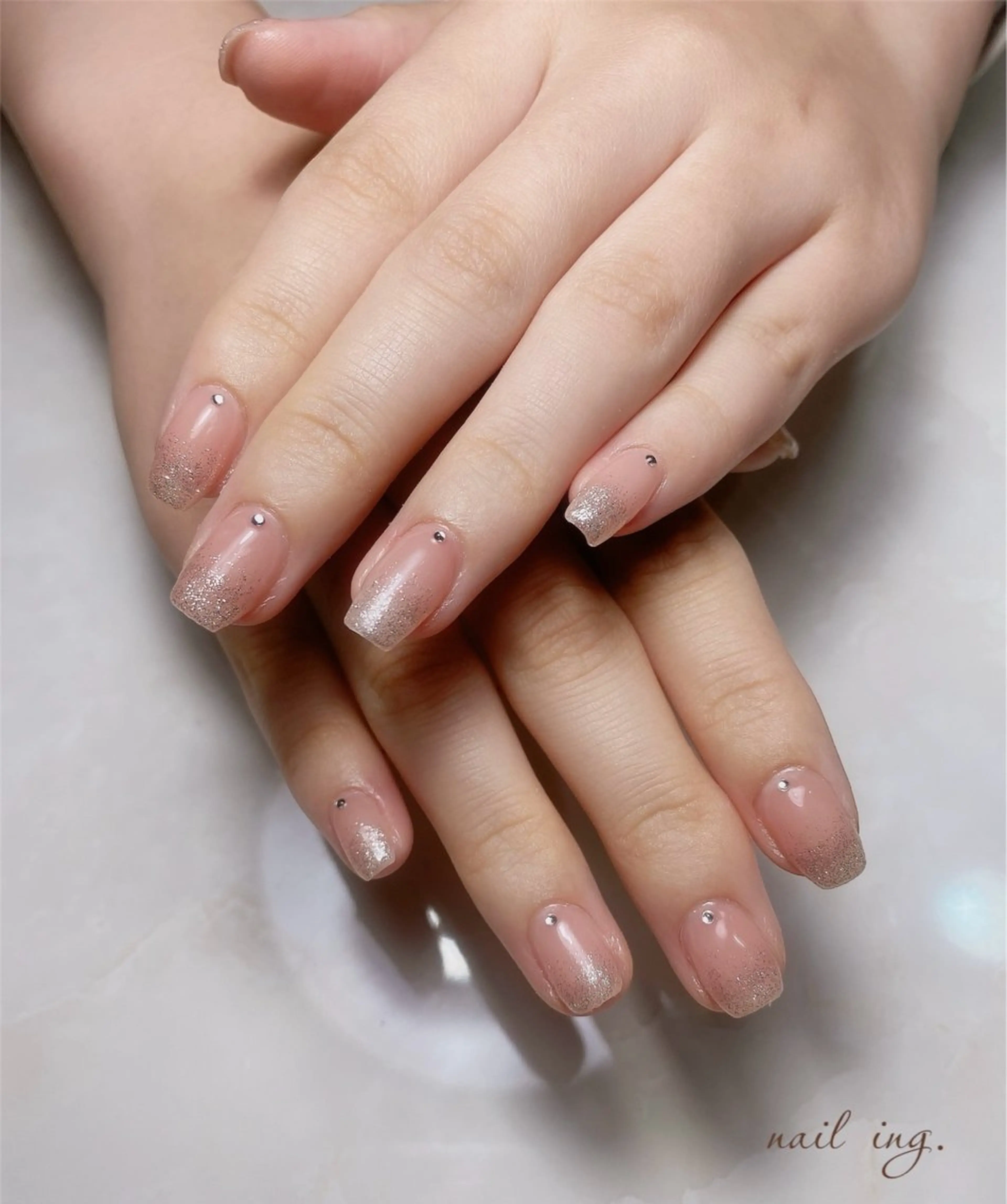 ネイル ｉｎｇ .のネイルデザイン