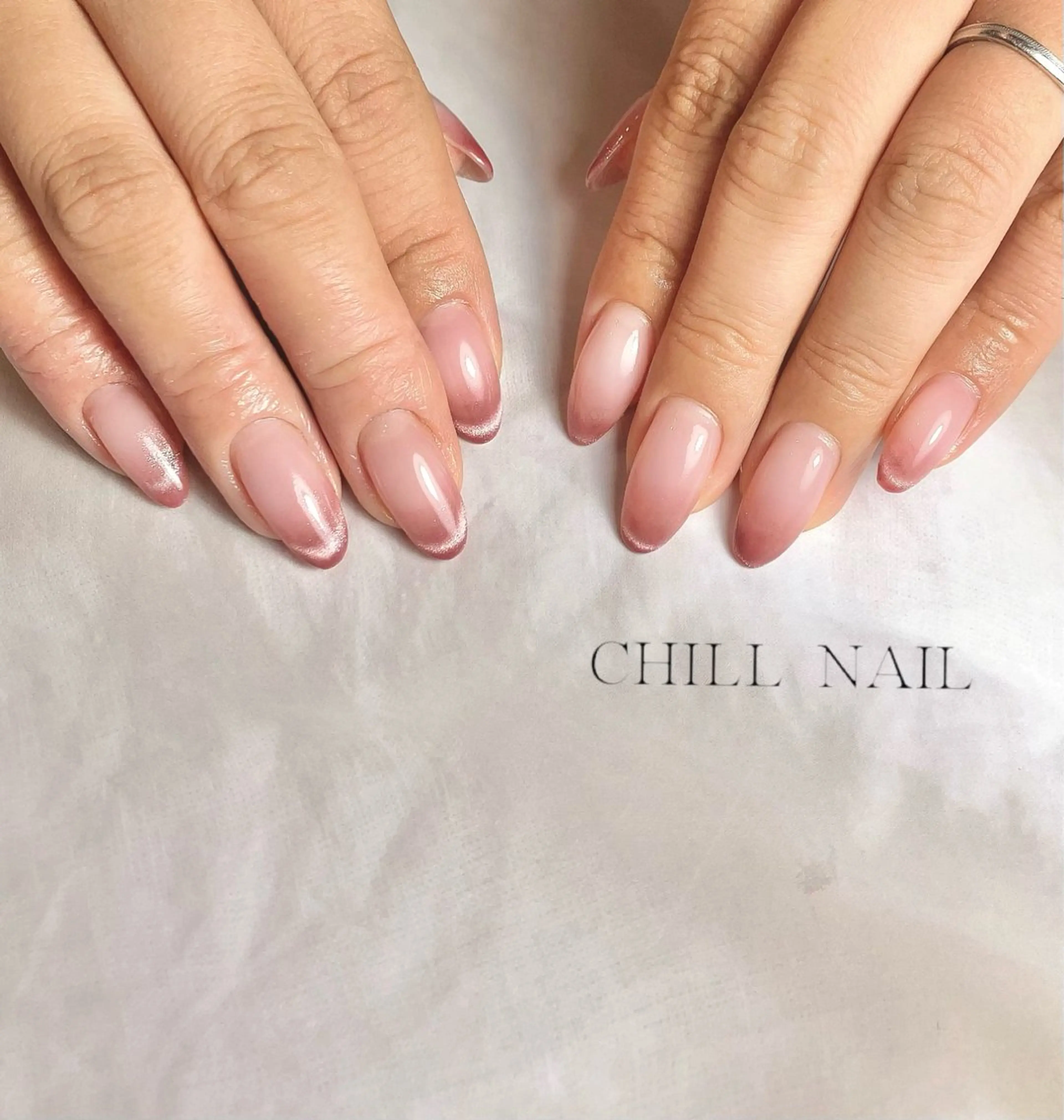 ネイル フレンチネイル マグネットネイル マグネットフレンチ CHILL NAILのネイルデザイン
