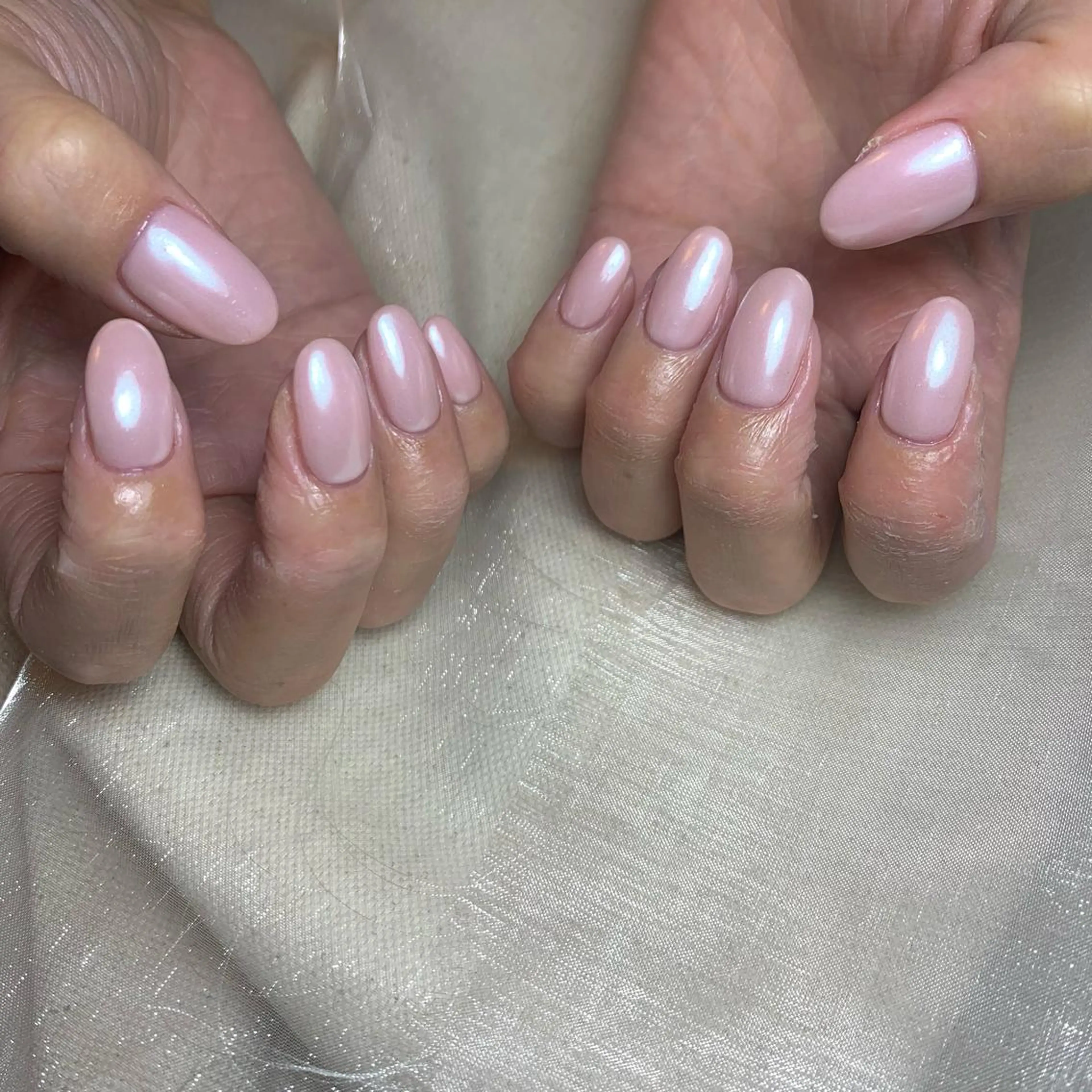 ネイル ミラーネイル ホワイト repos~ルポ~所属・里見 麗のネイルデザイン