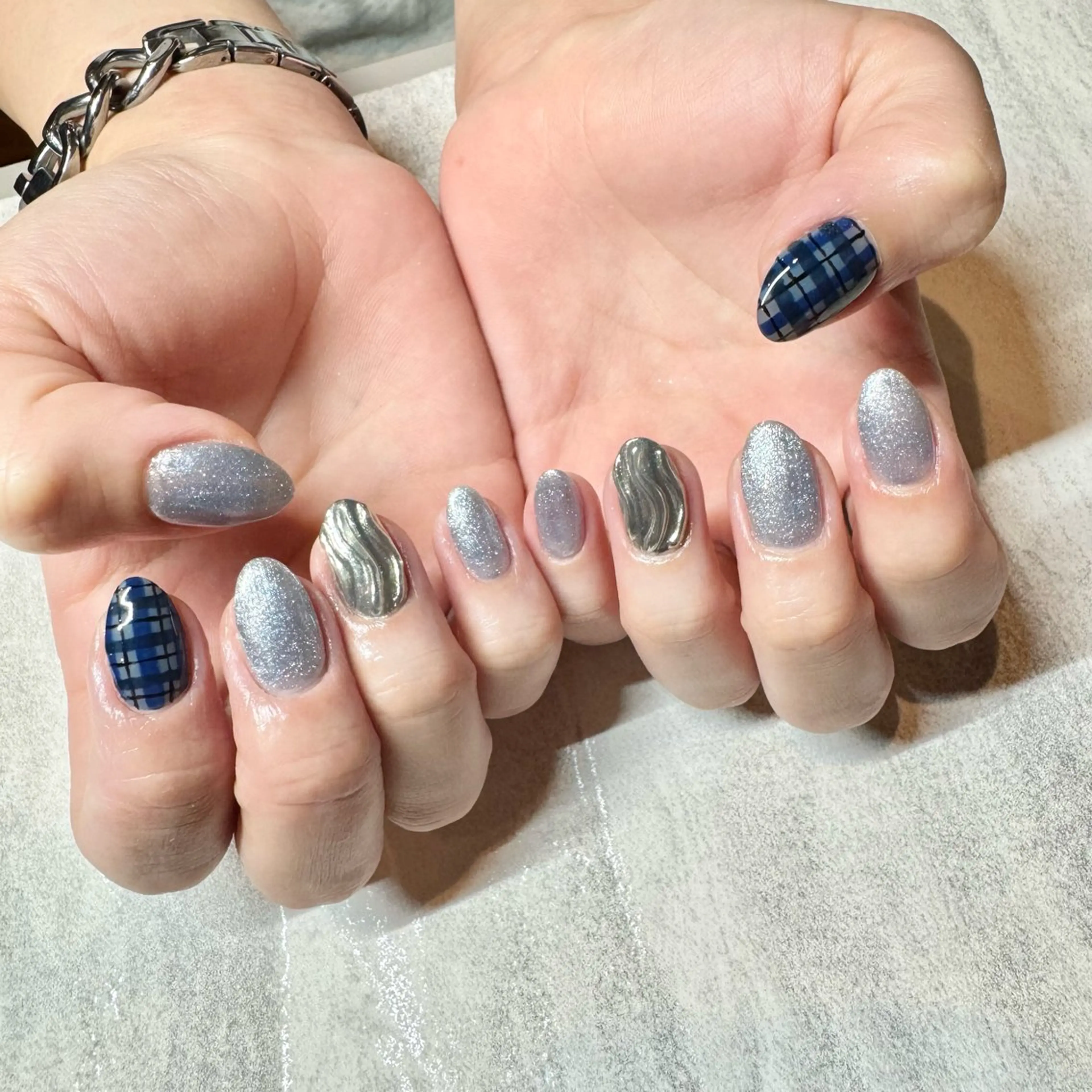 ネイル NEW WORLD所属・MIZUKI 🌏NEWWORLDのネイルデザイン