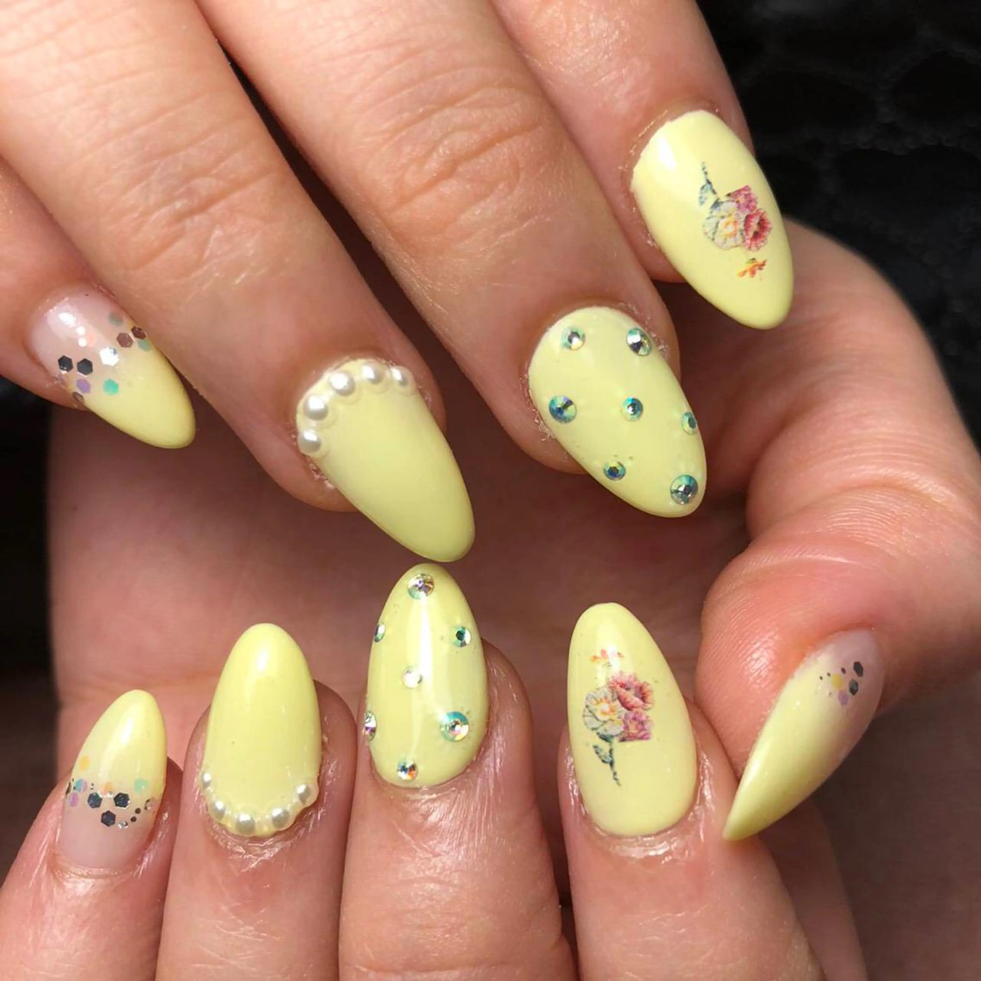 Mirei NAIL 金児のネイルデザイン